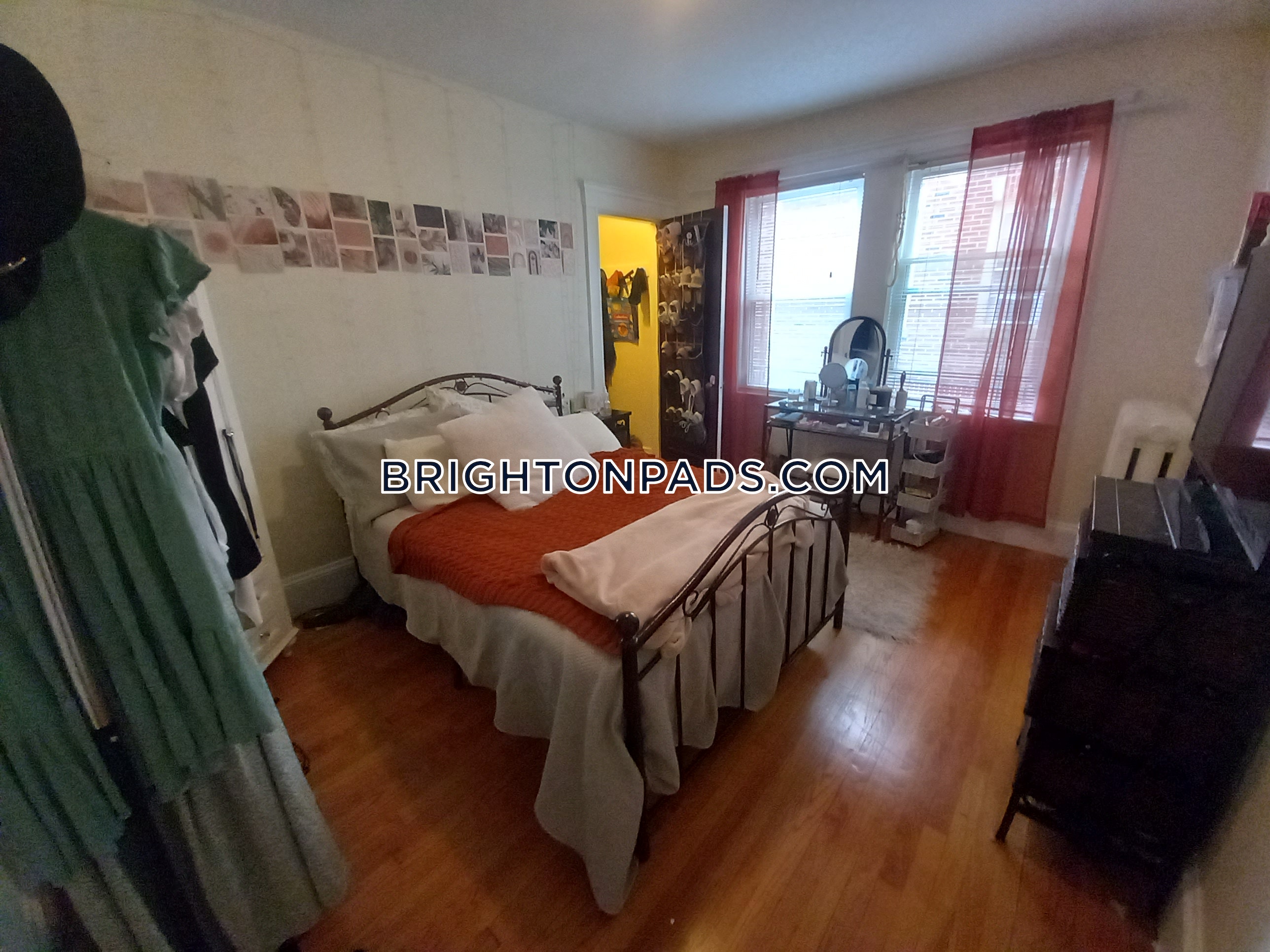 6 Mapleton St, Brighton