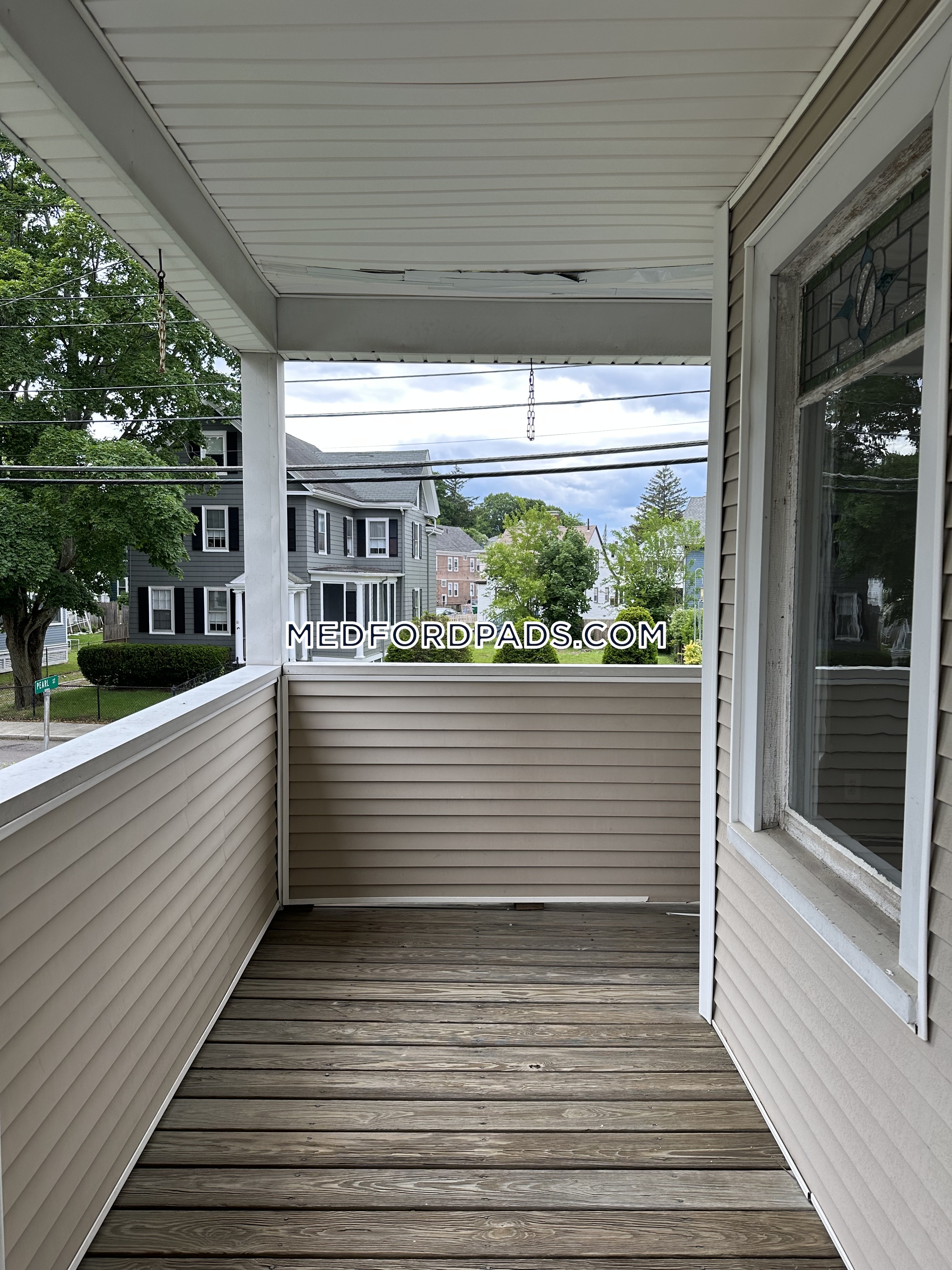 49 Pearl St, Medford