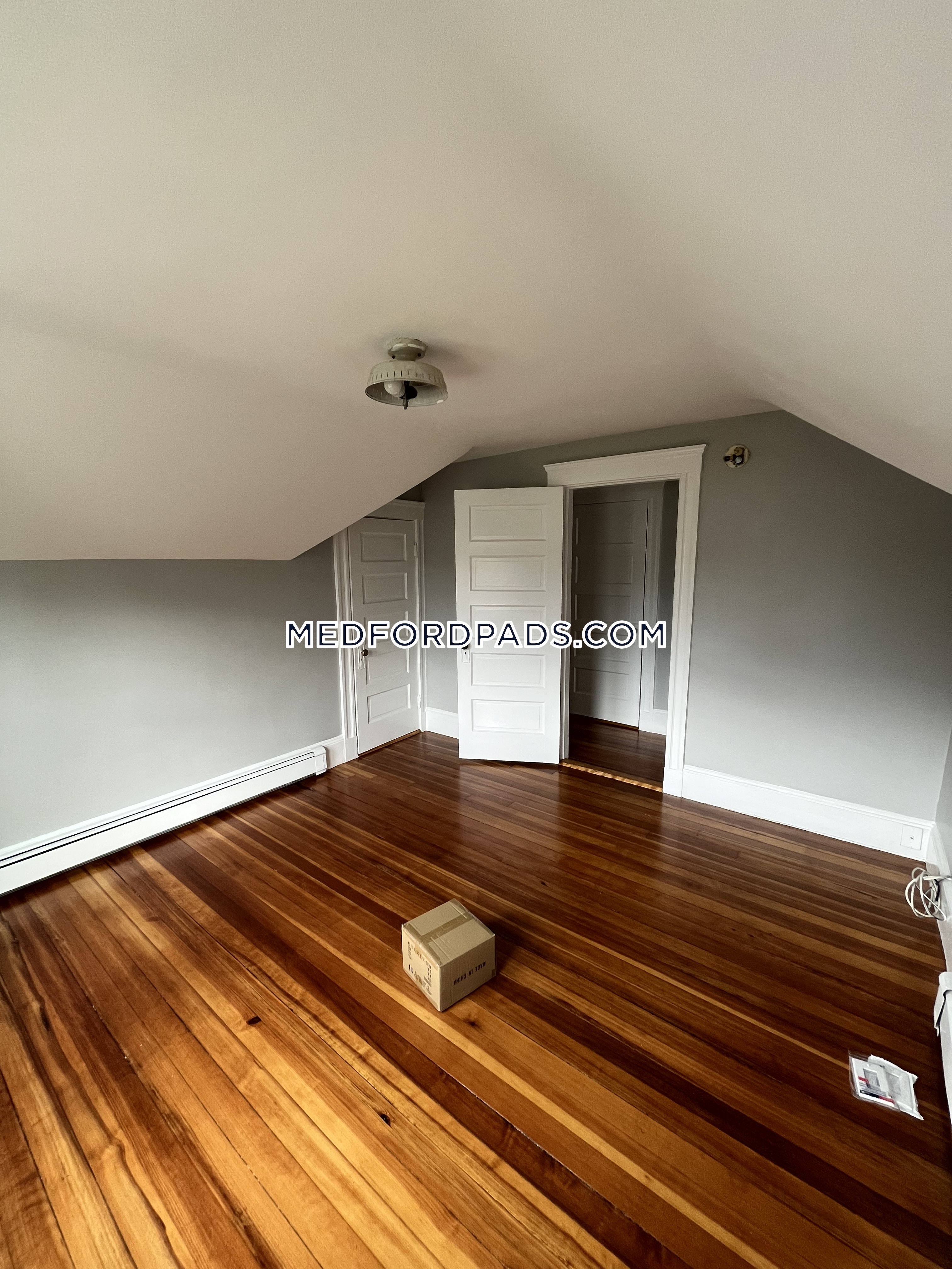 47 Pearl St, Tufts University