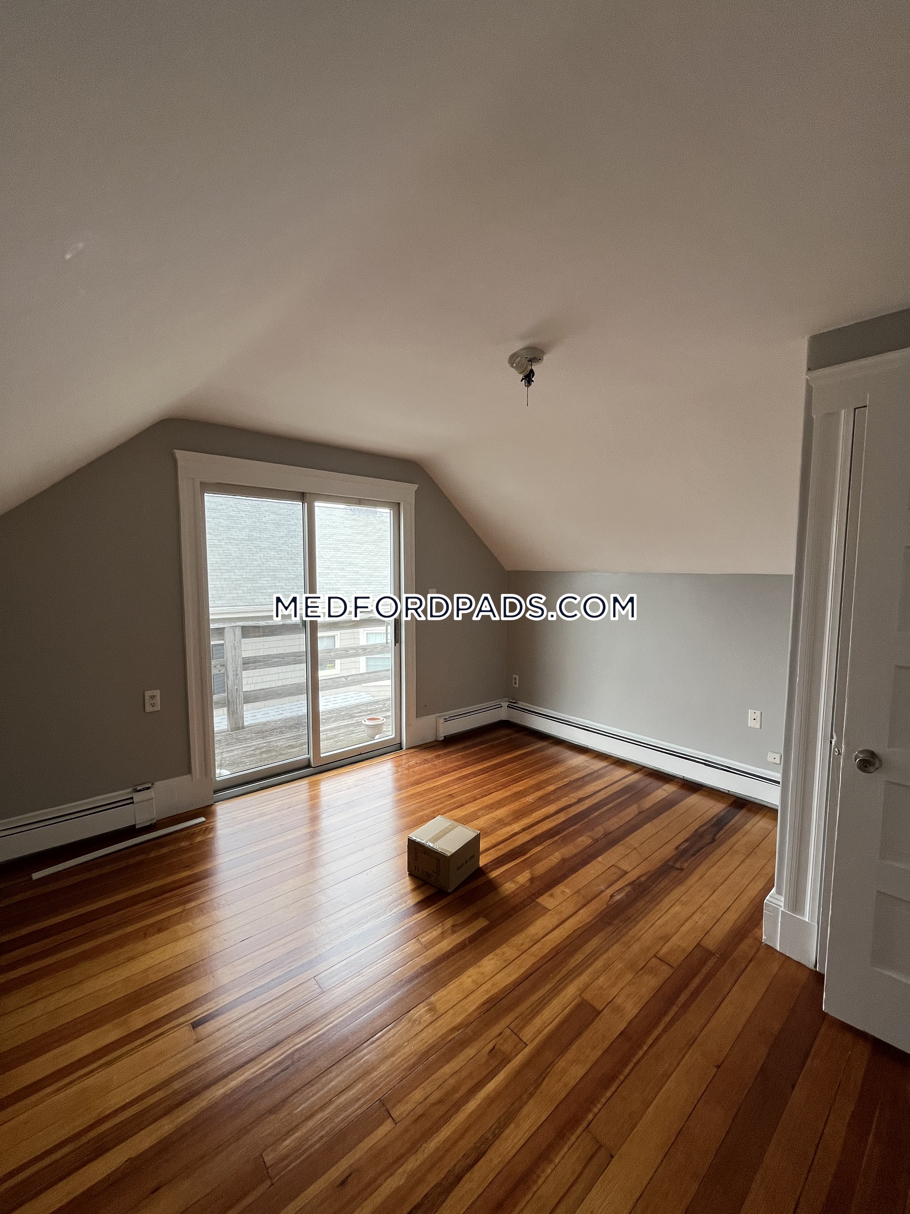 47 Pearl St, Tufts University