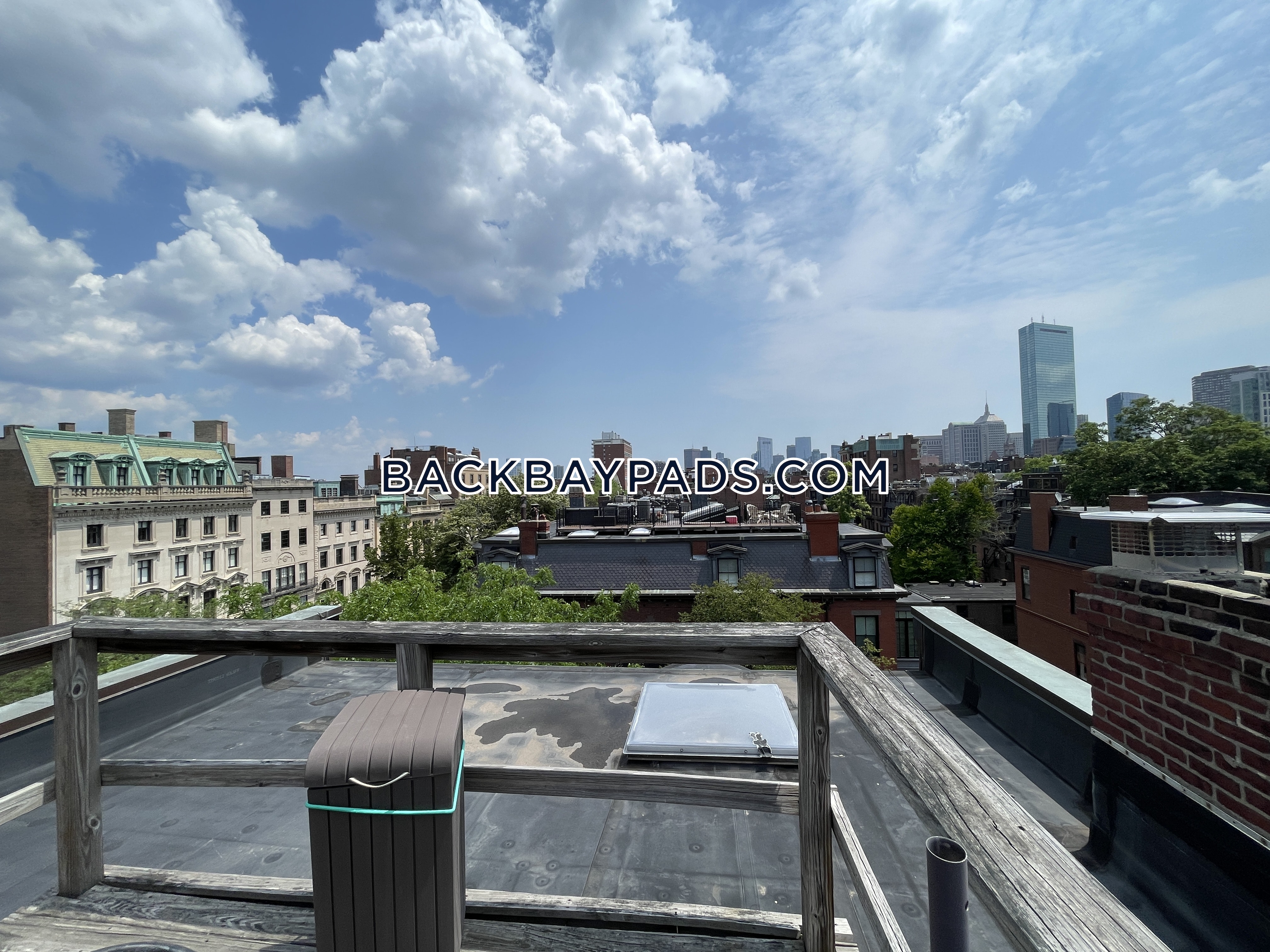 7 Hereford St, Back Bay