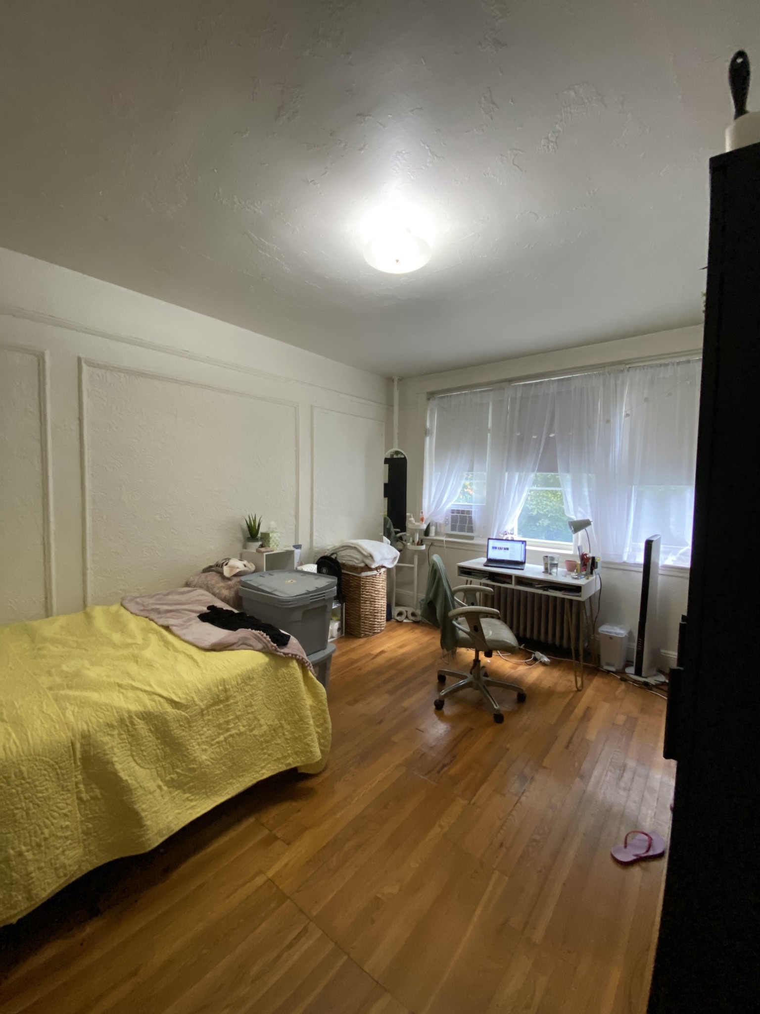 1687 Commonwealth Ave, Brighton