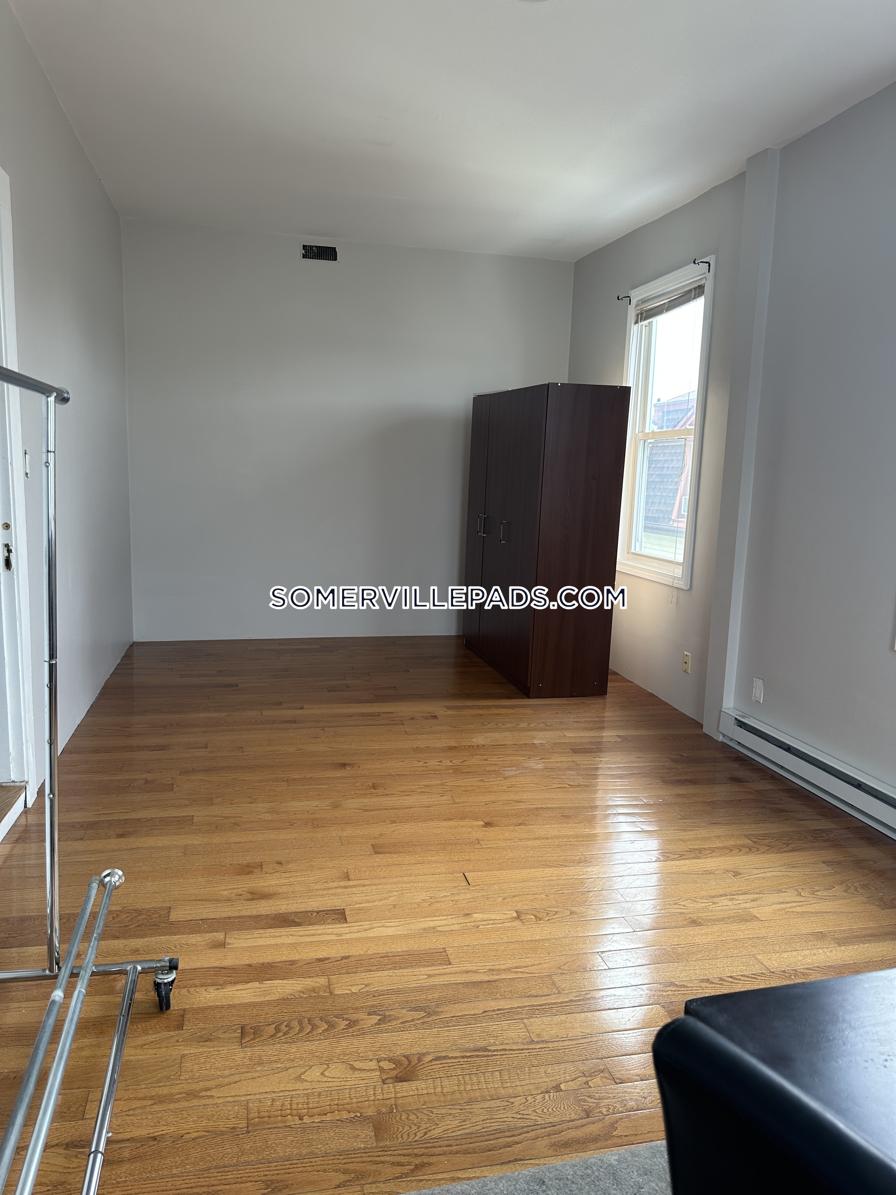 56 Pinckney St, East Somerville