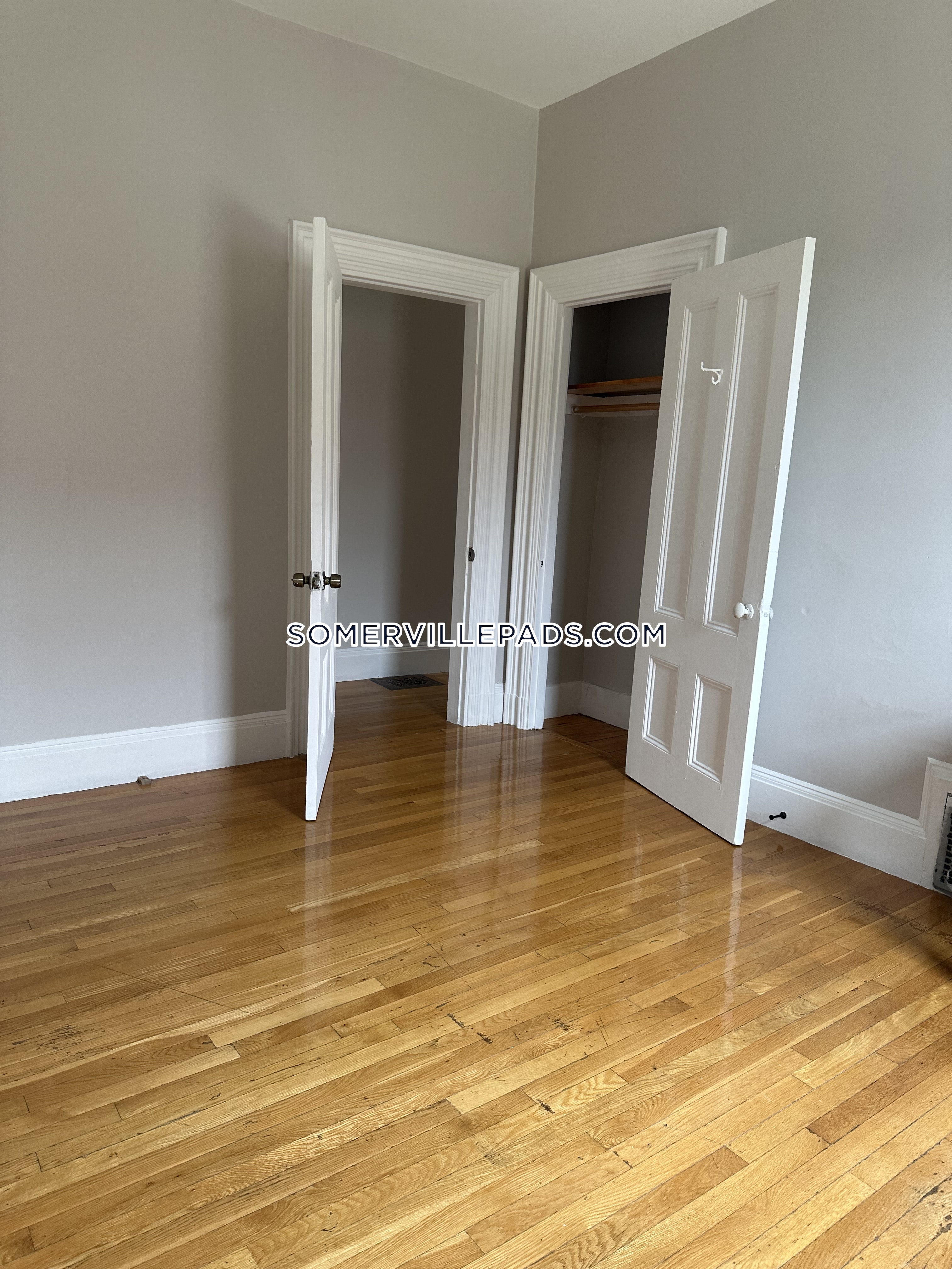 56 Pinckney St, East Somerville