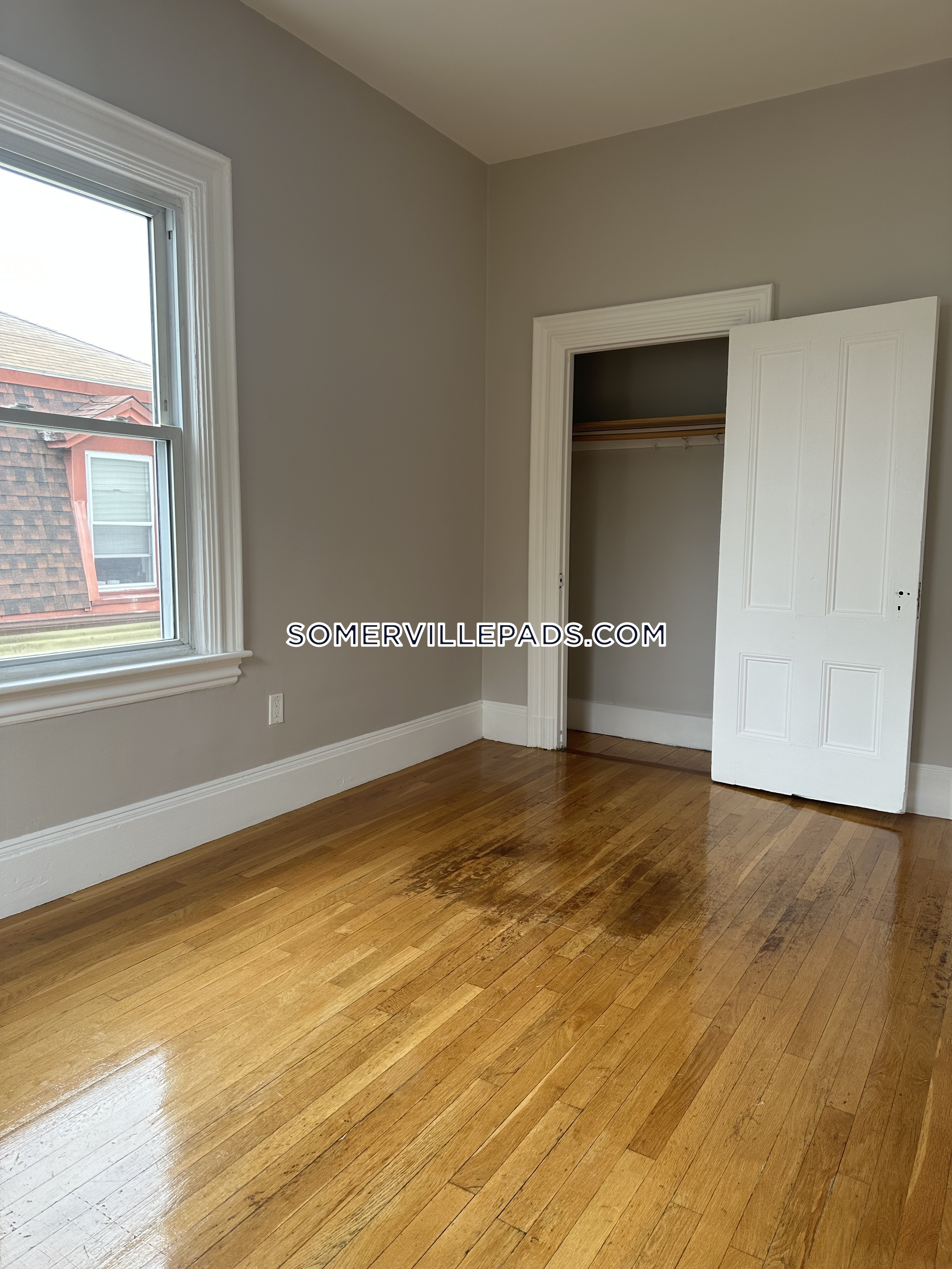 56 Pinckney St, East Somerville