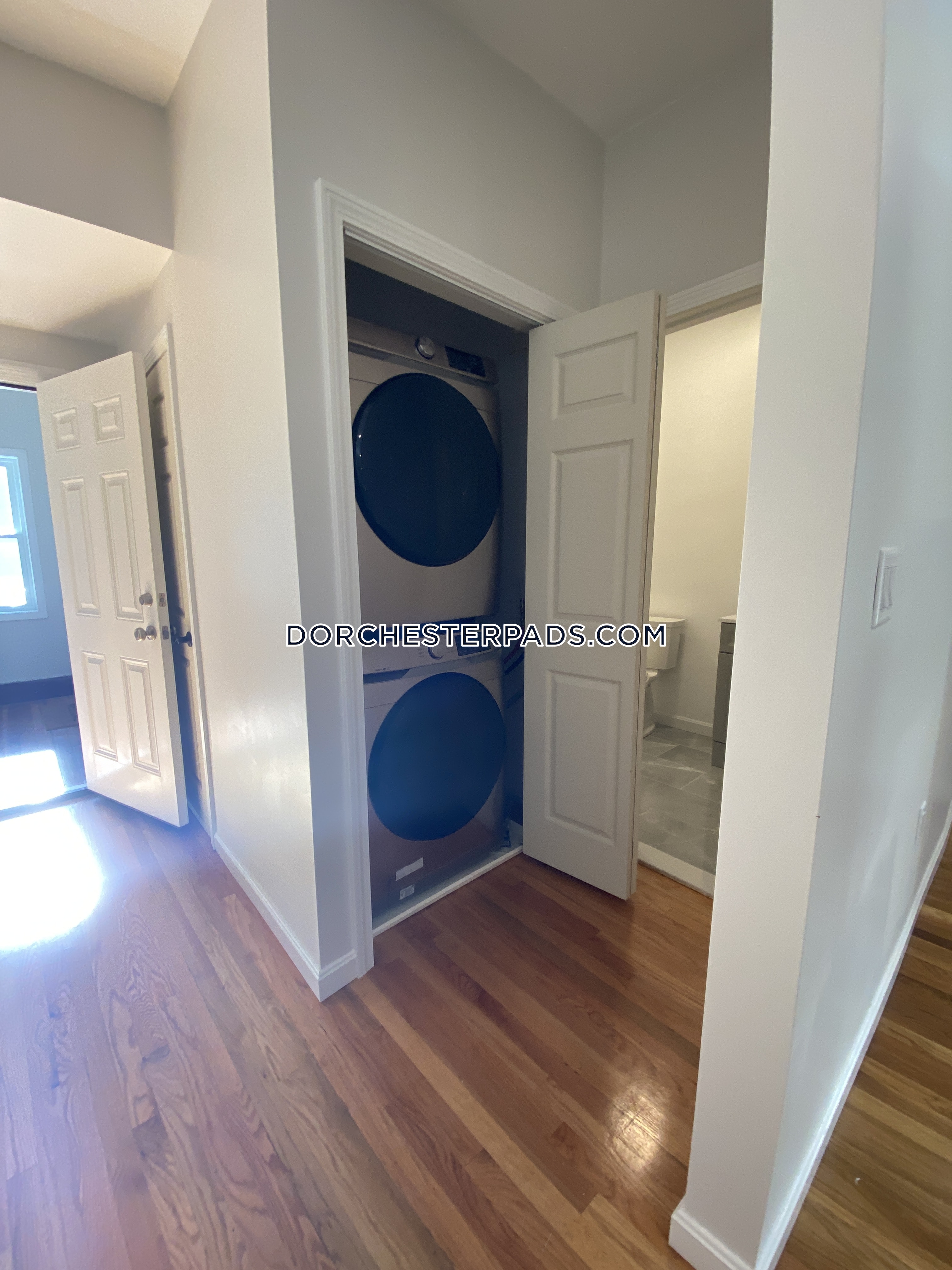 9 Adams St, Dorchester