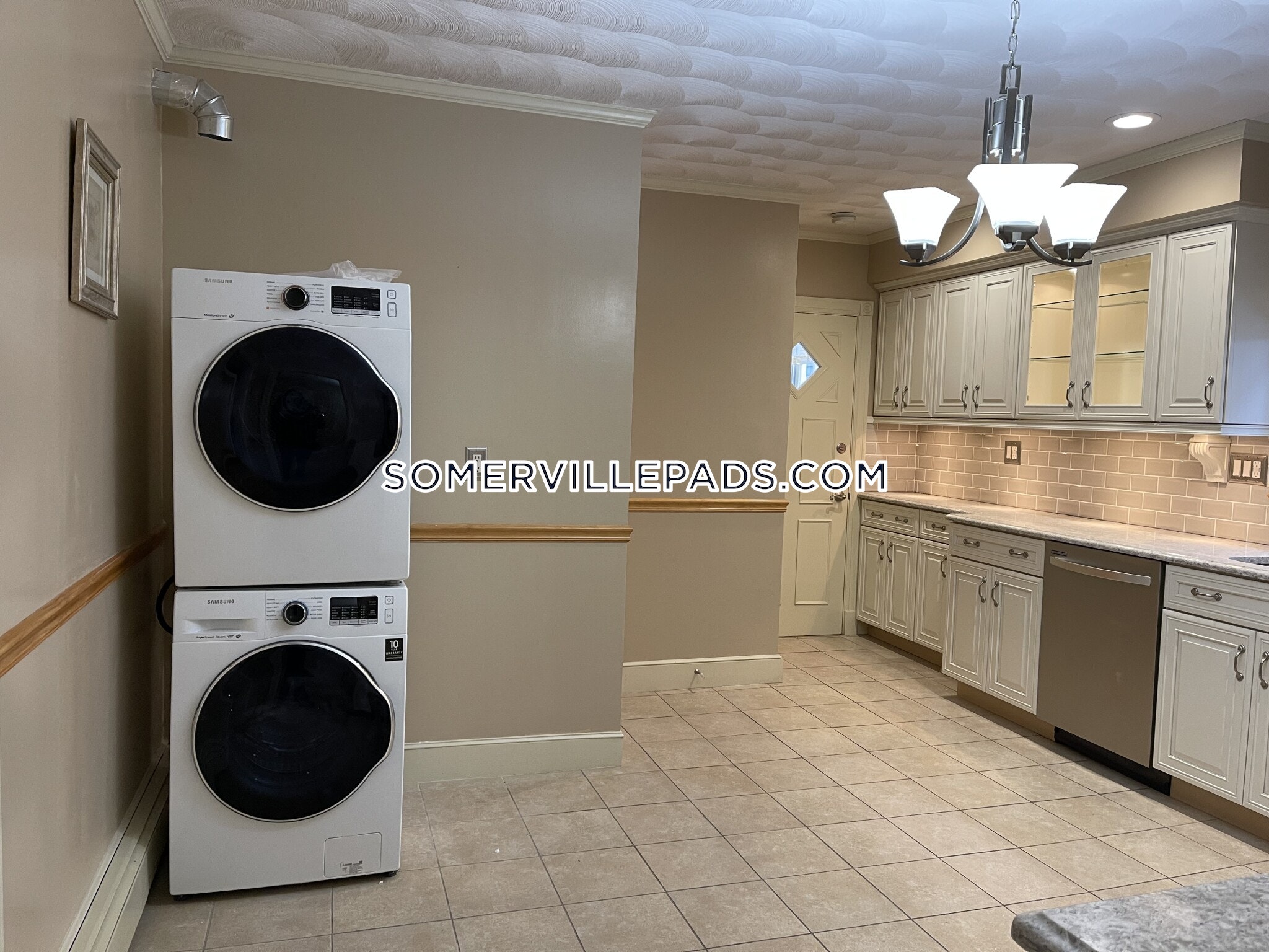 182 Cedar St, Davis Square