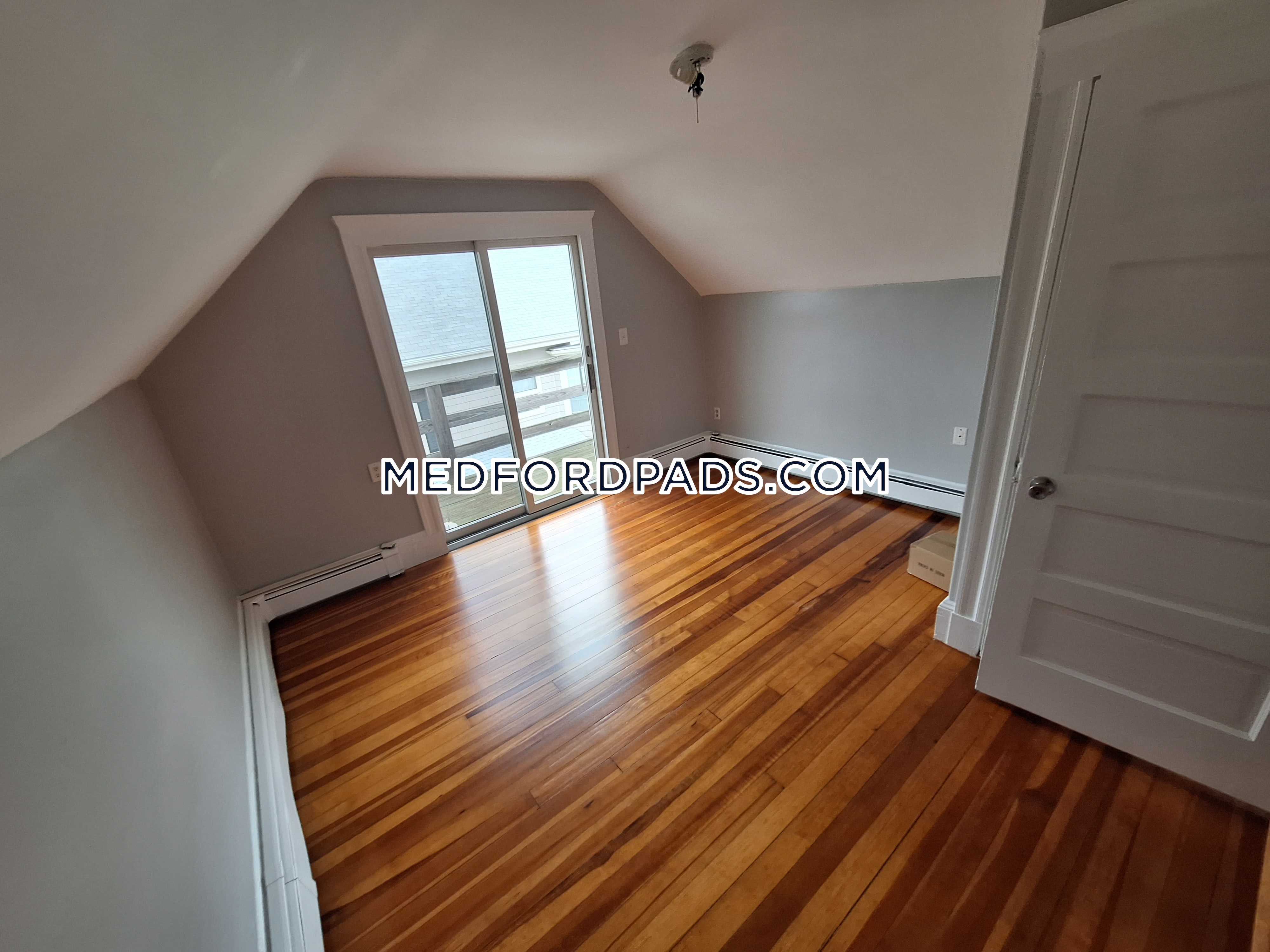 47 Pearl St, Tufts University