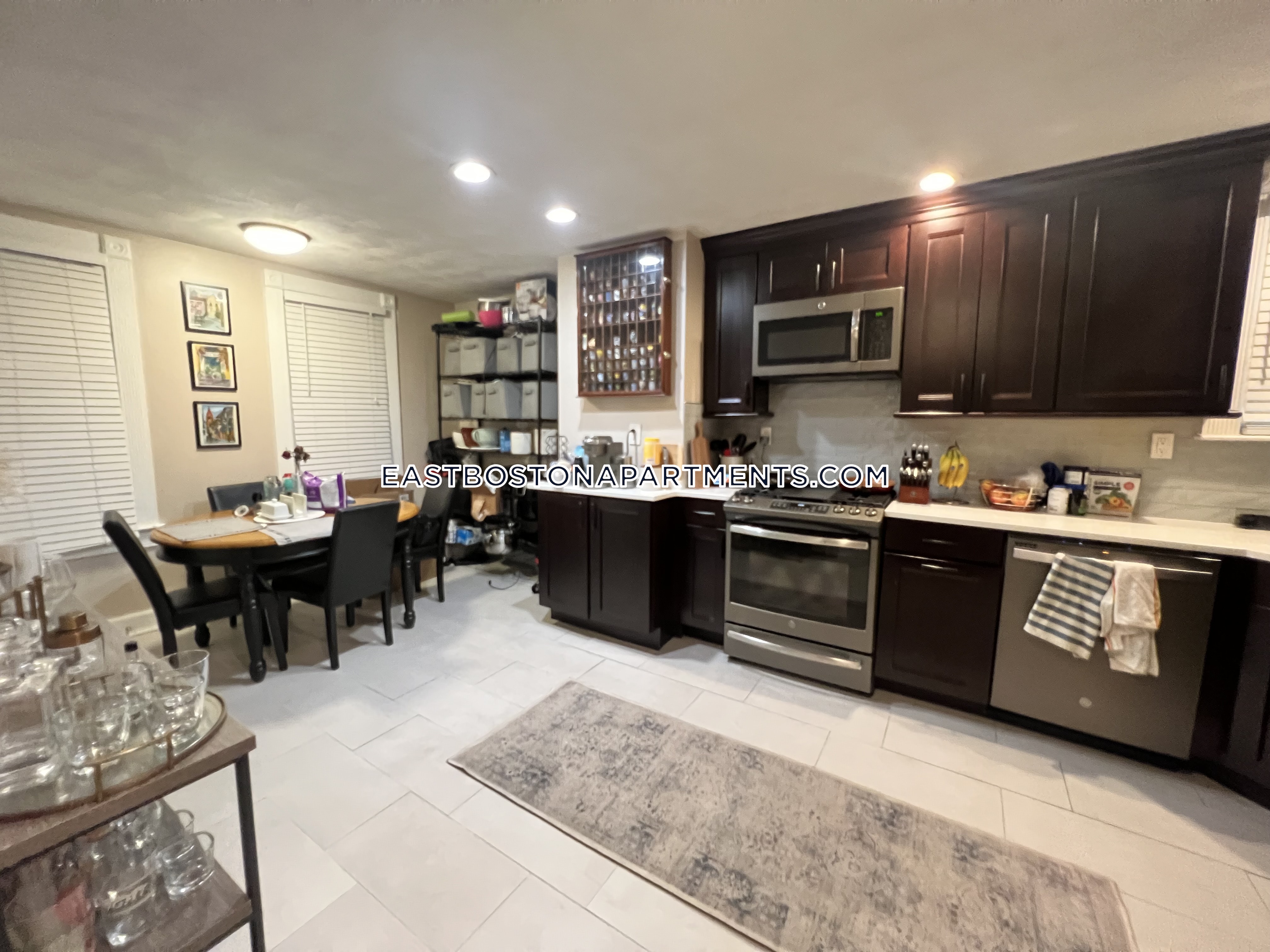 119 Falcon St, East Boston