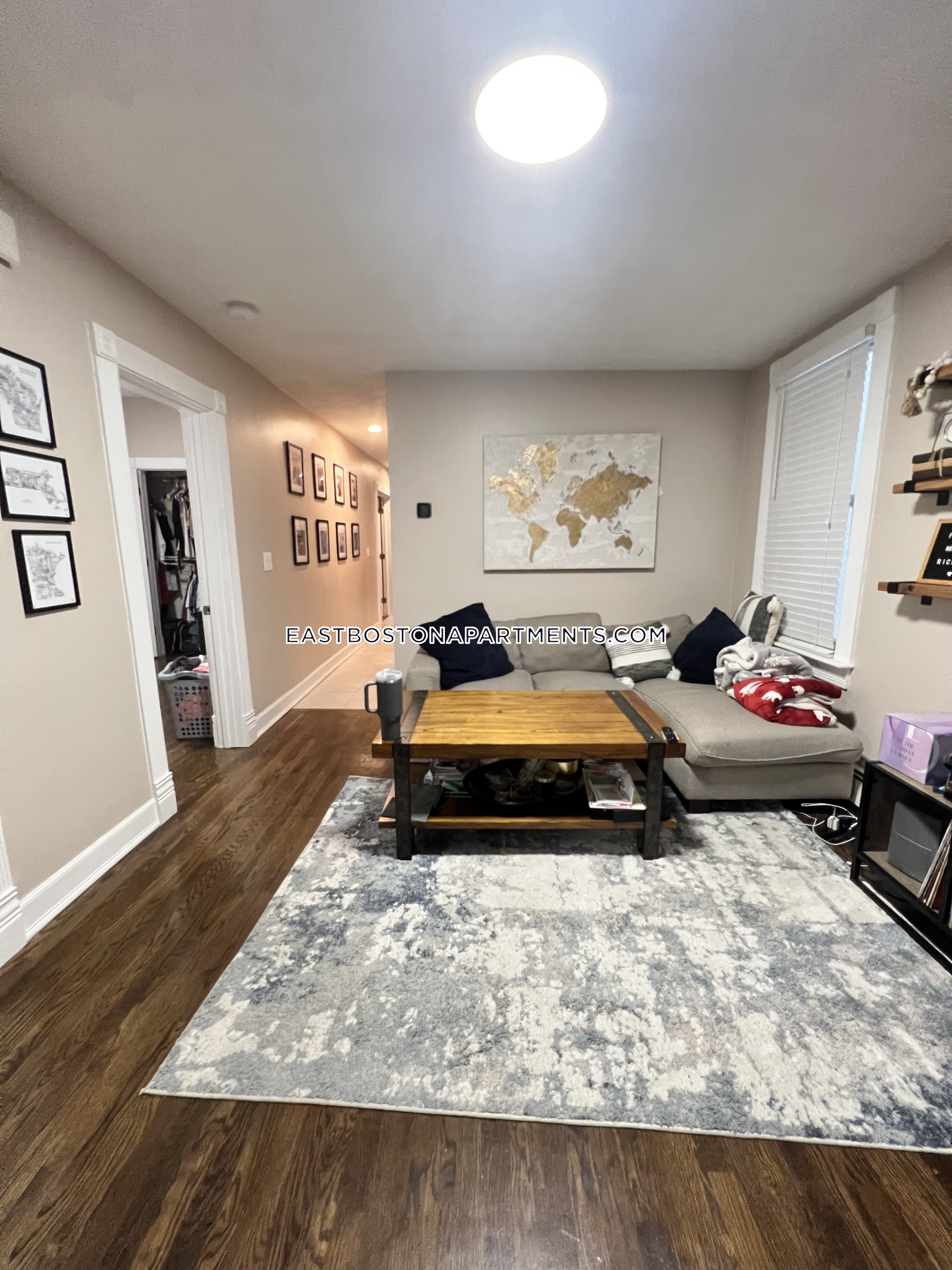 119 Falcon St, East Boston