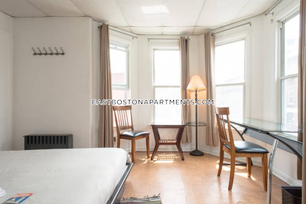 28 Orleans St, East Boston