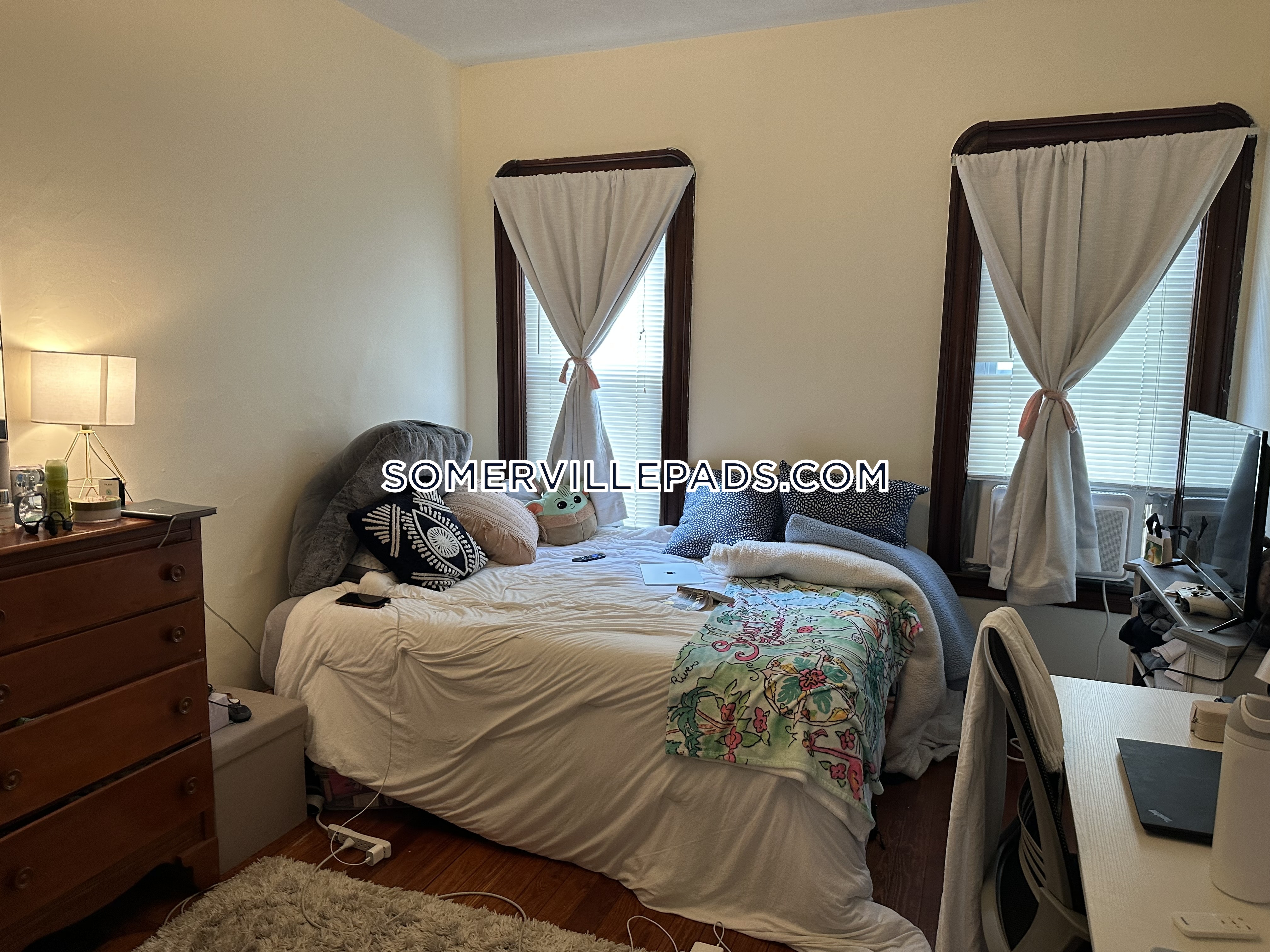 197 College Ave, Davis Square