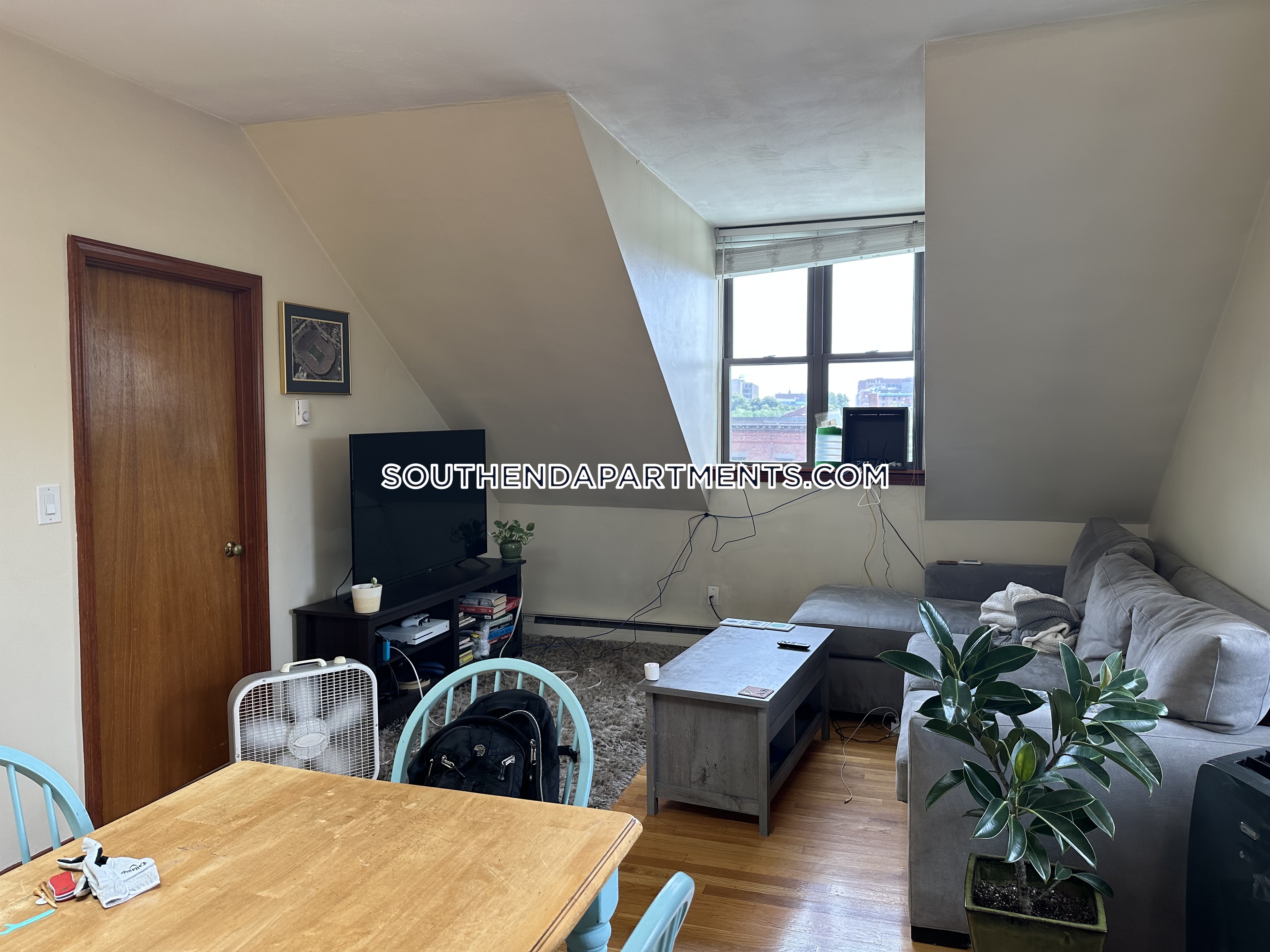 683 Tremont St, South End