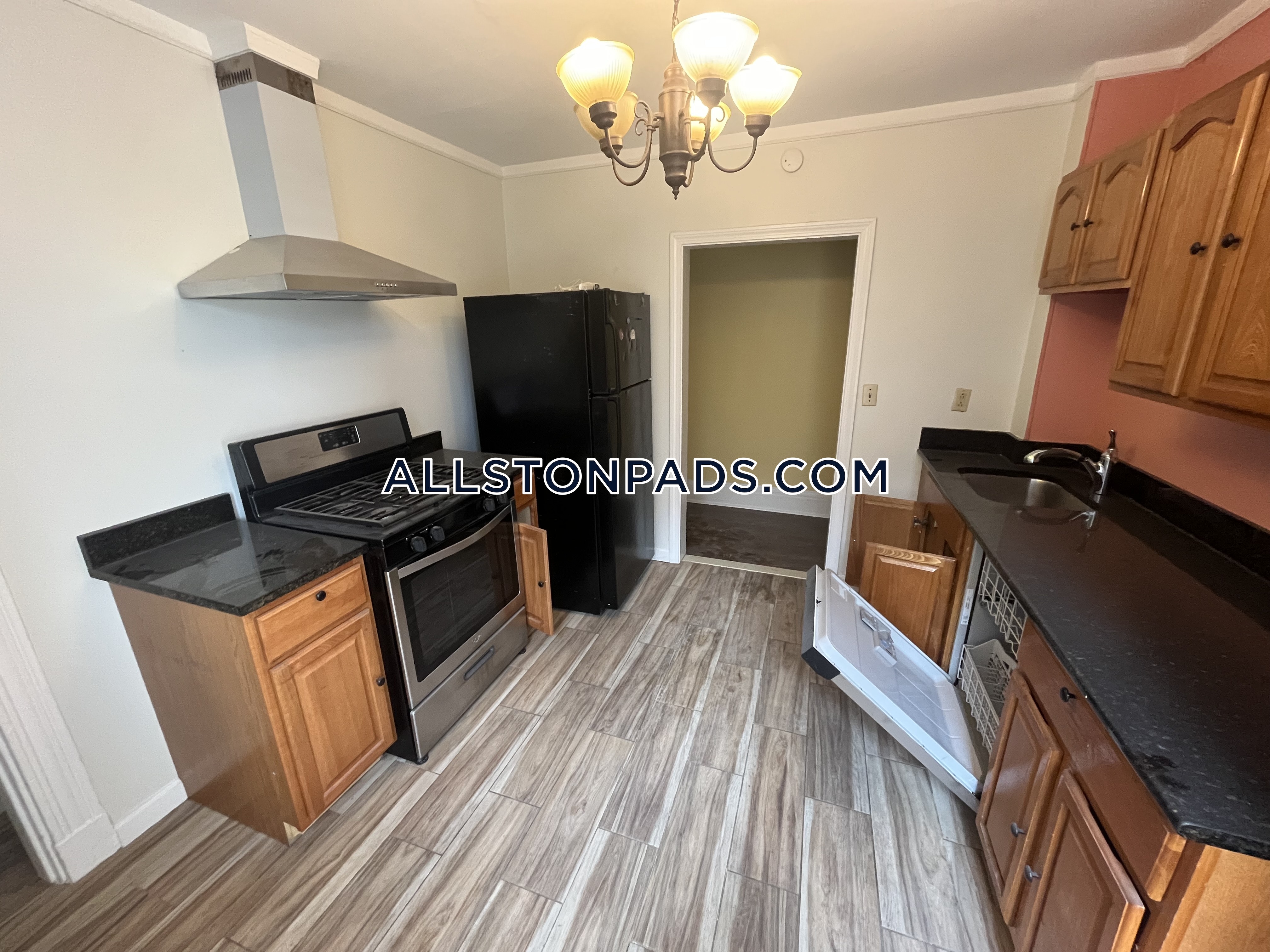 12 Glenville Ave, Allston