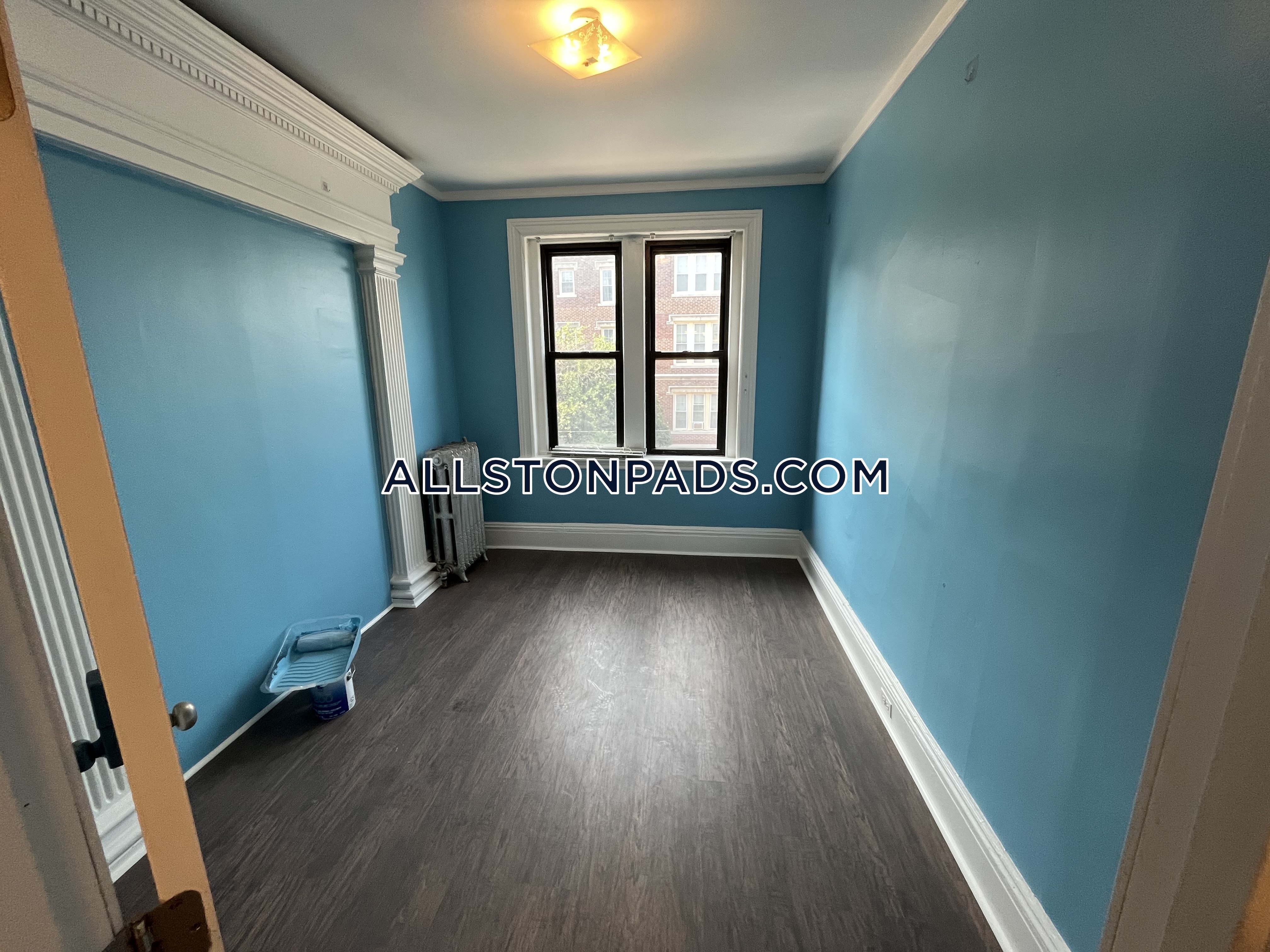 12 Glenville Ave, Allston