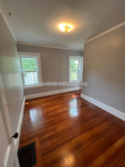 30 Cherry St, Porter Square