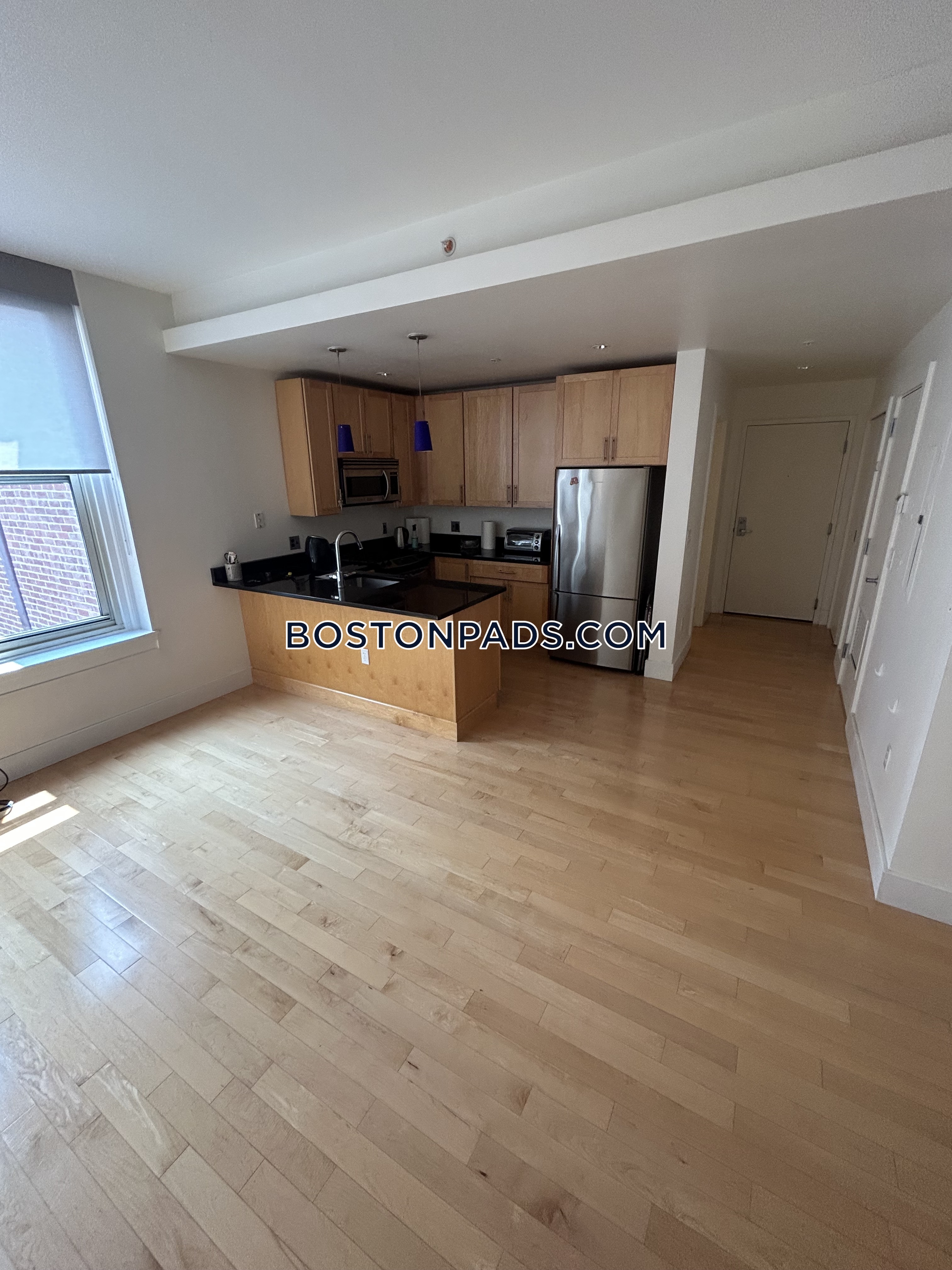 70 Lincoln St, Chinatown