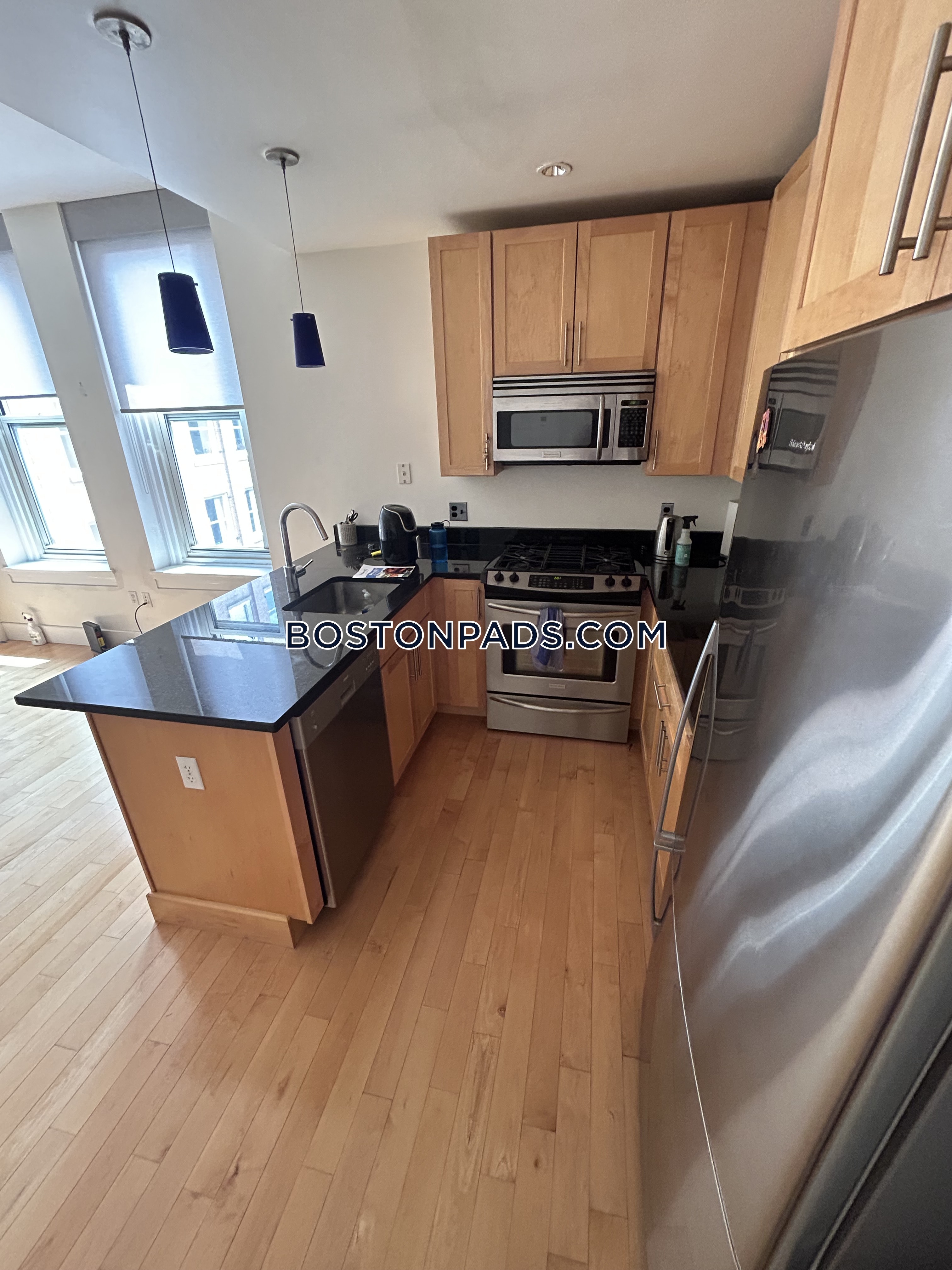 70 Lincoln St, Chinatown