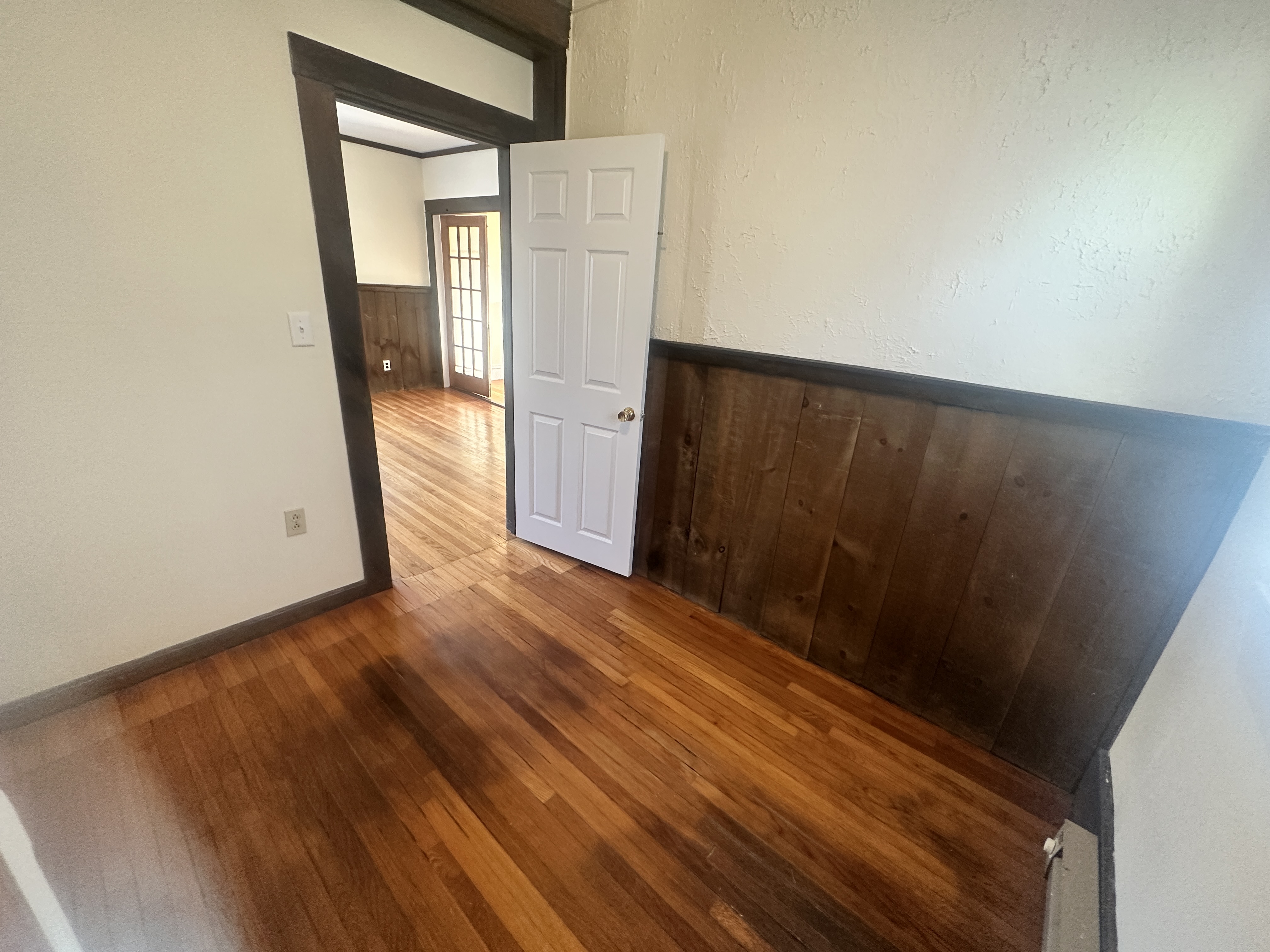 543 Broadway, Magoun Square