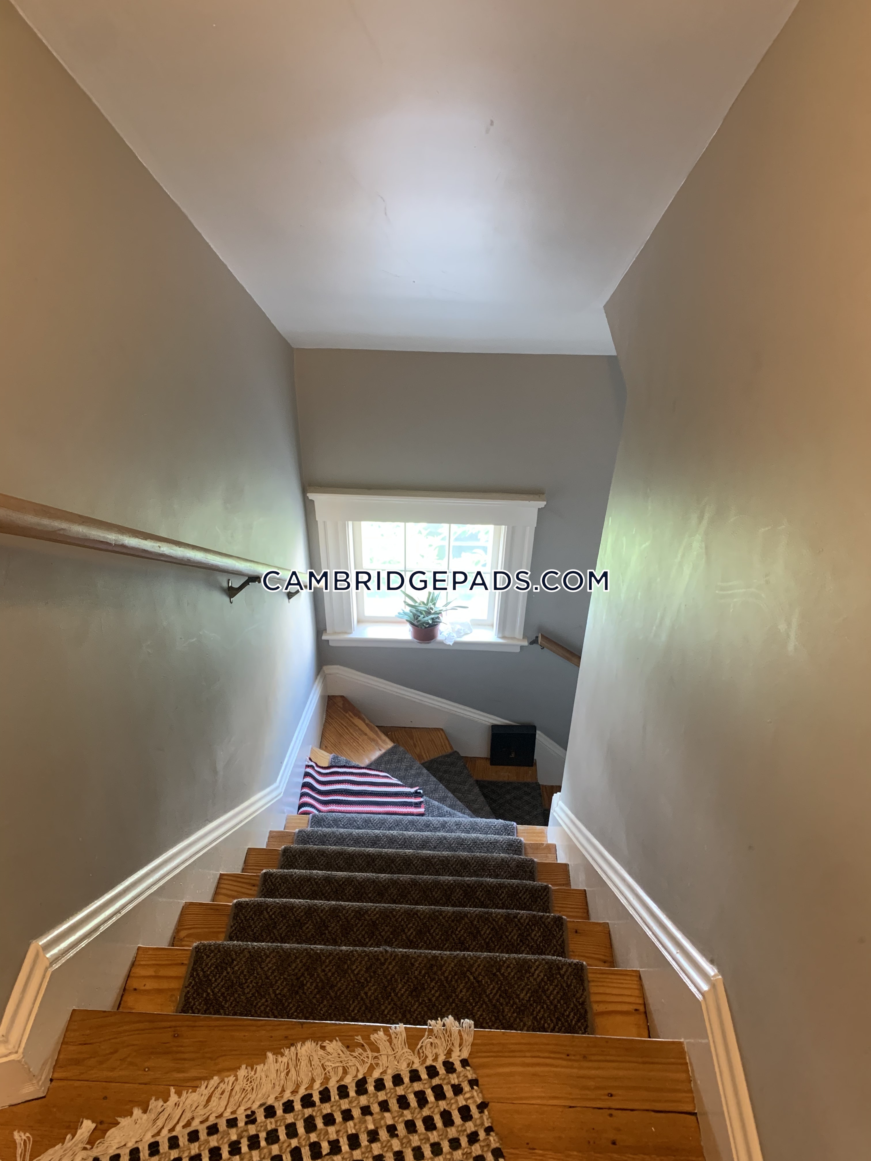 18 Kimball St, North Cambridge