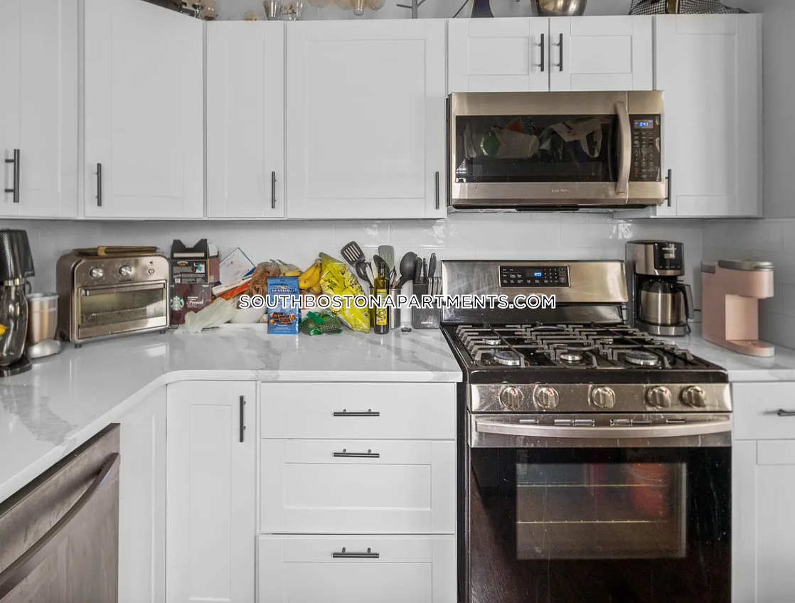 726 2nd St, South Boston