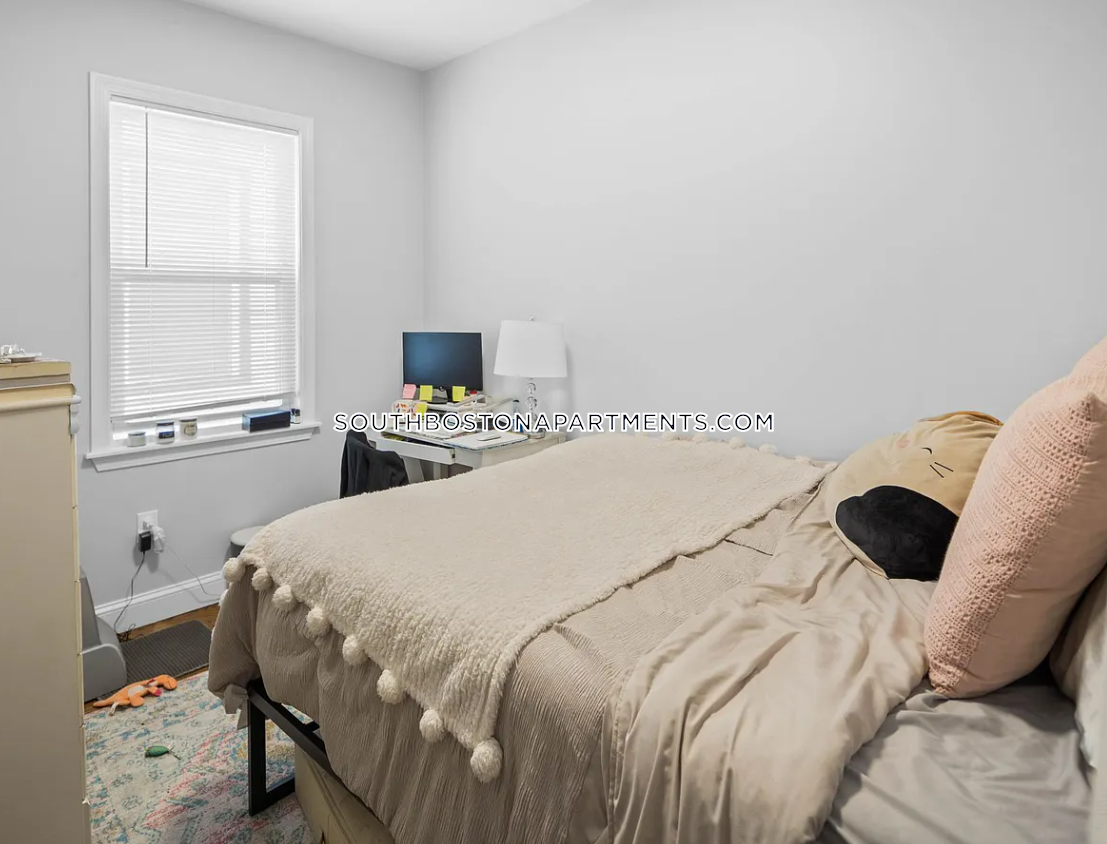 726 2nd St, South Boston