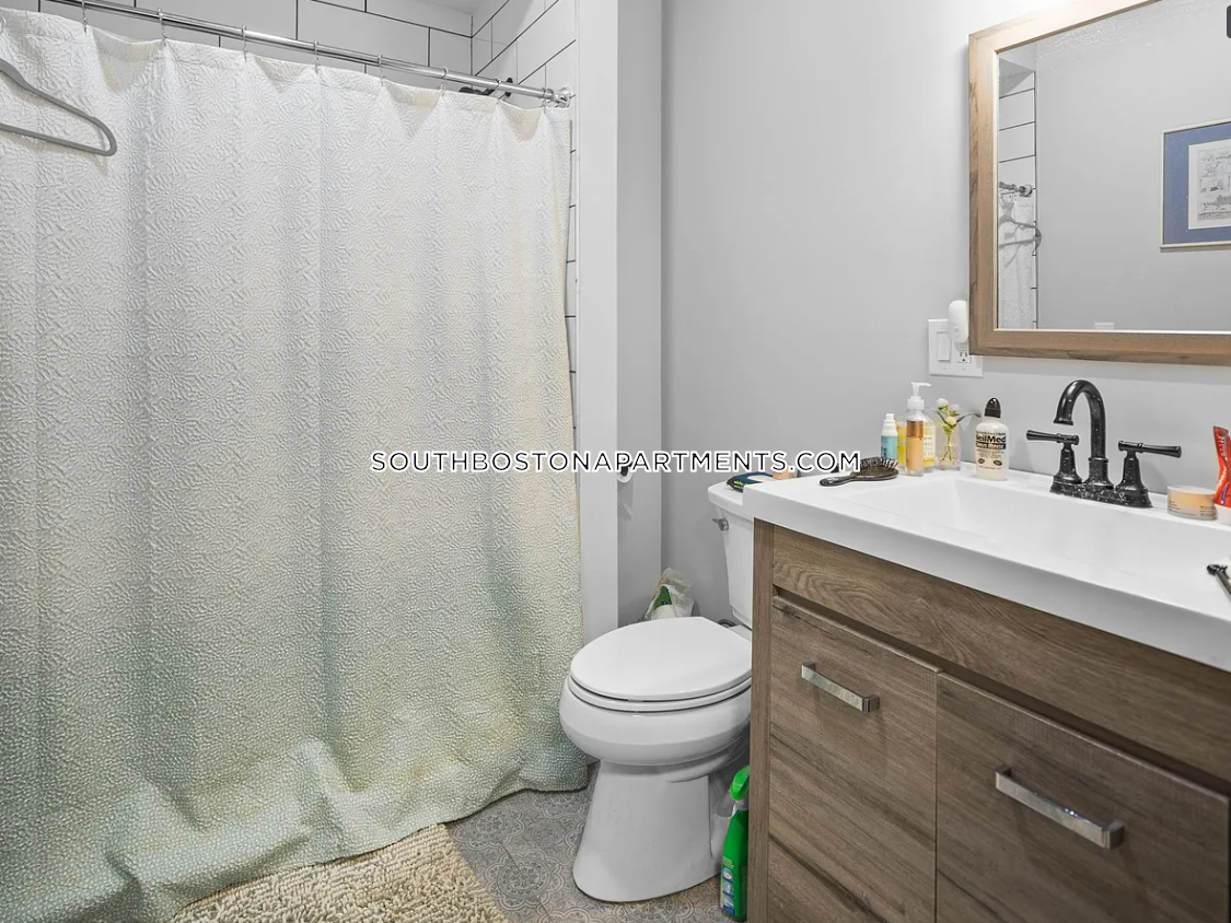 726 2nd St, South Boston