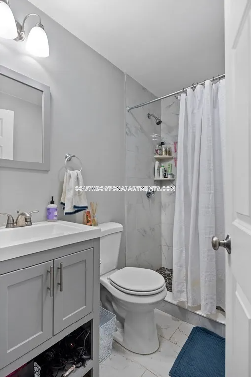 247 L St, South Boston