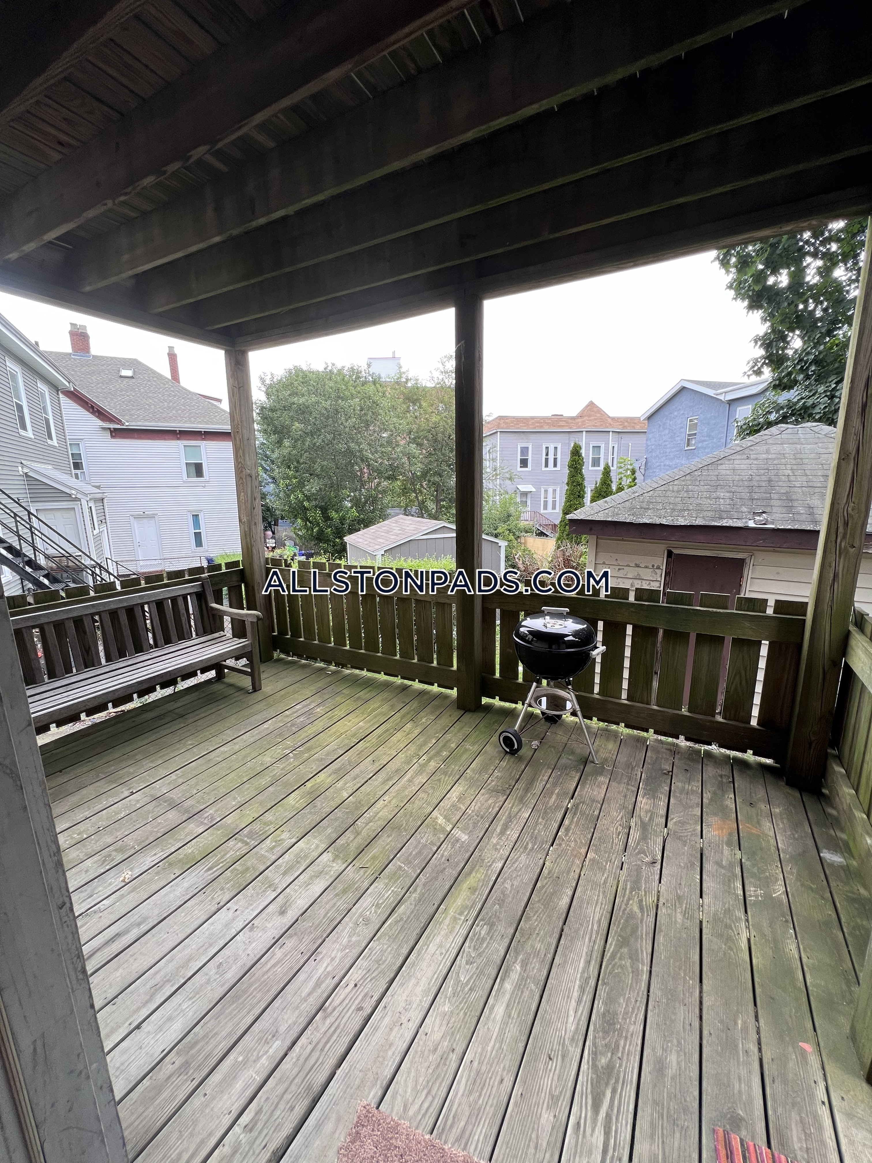 4 Adella Pl, Allston