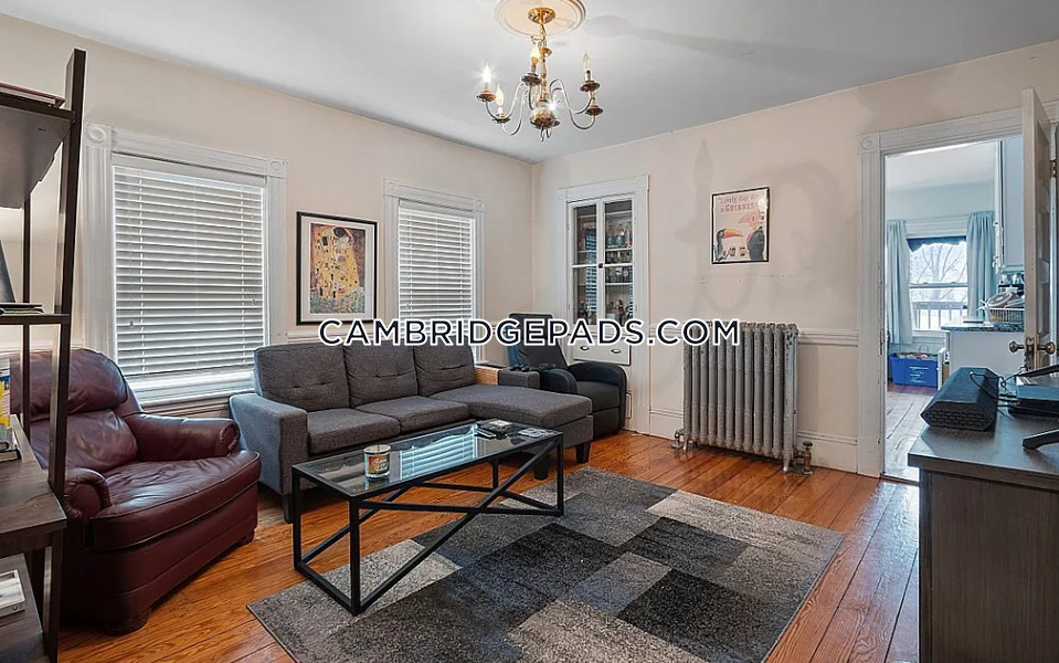 47 Rice St, North Cambridge