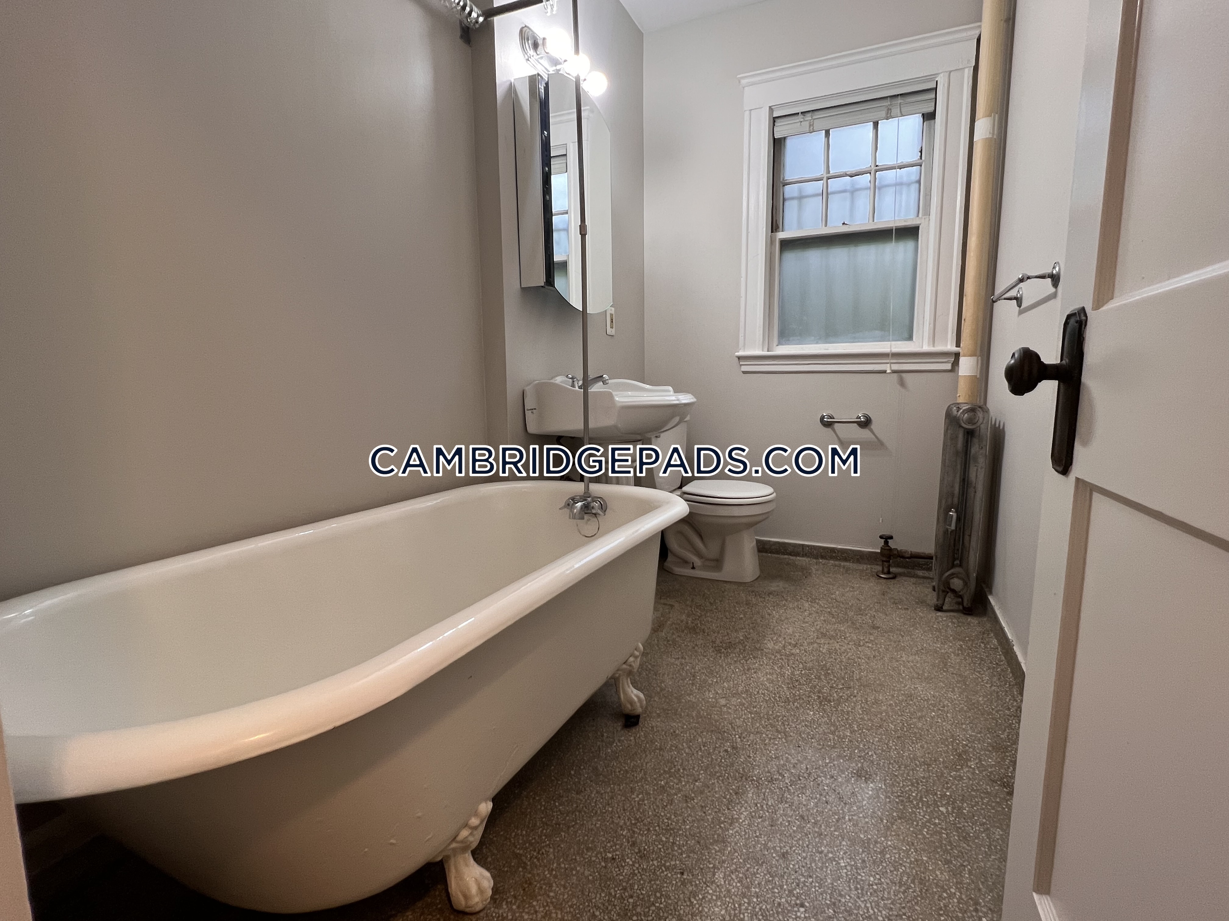 13 Story St, Harvard Square