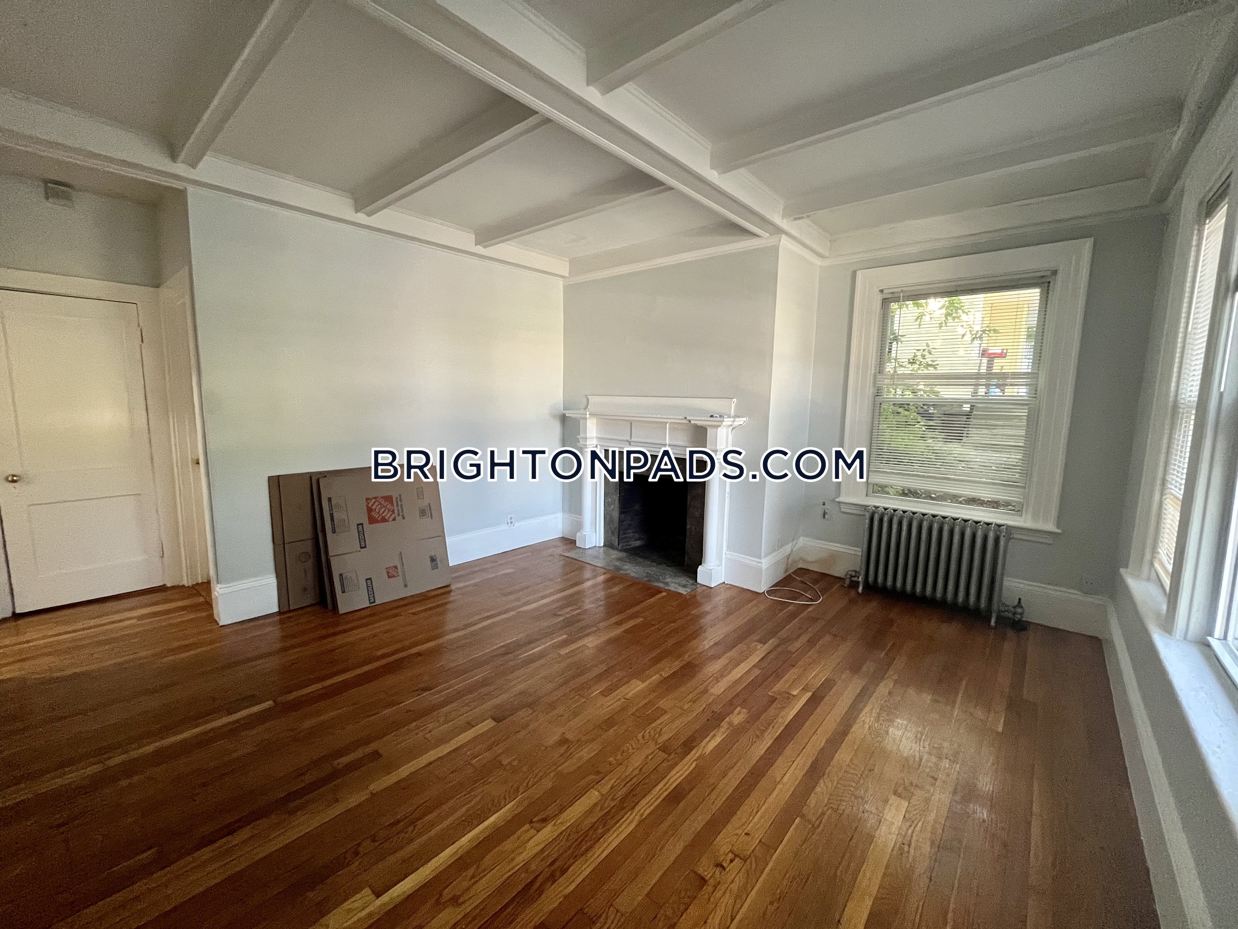 1789 Commonwealth Ave, Brighton