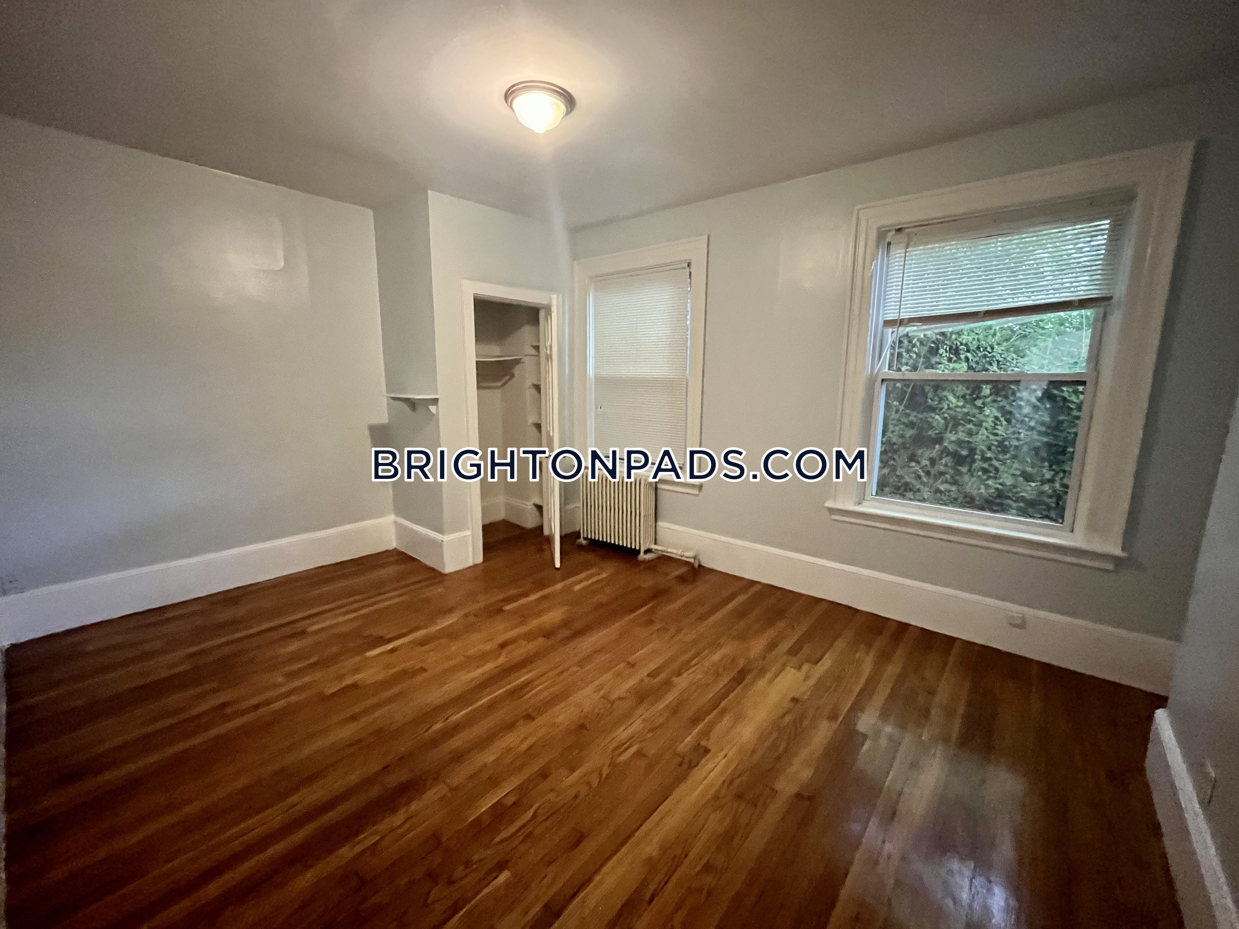 1789 Commonwealth Ave, Brighton