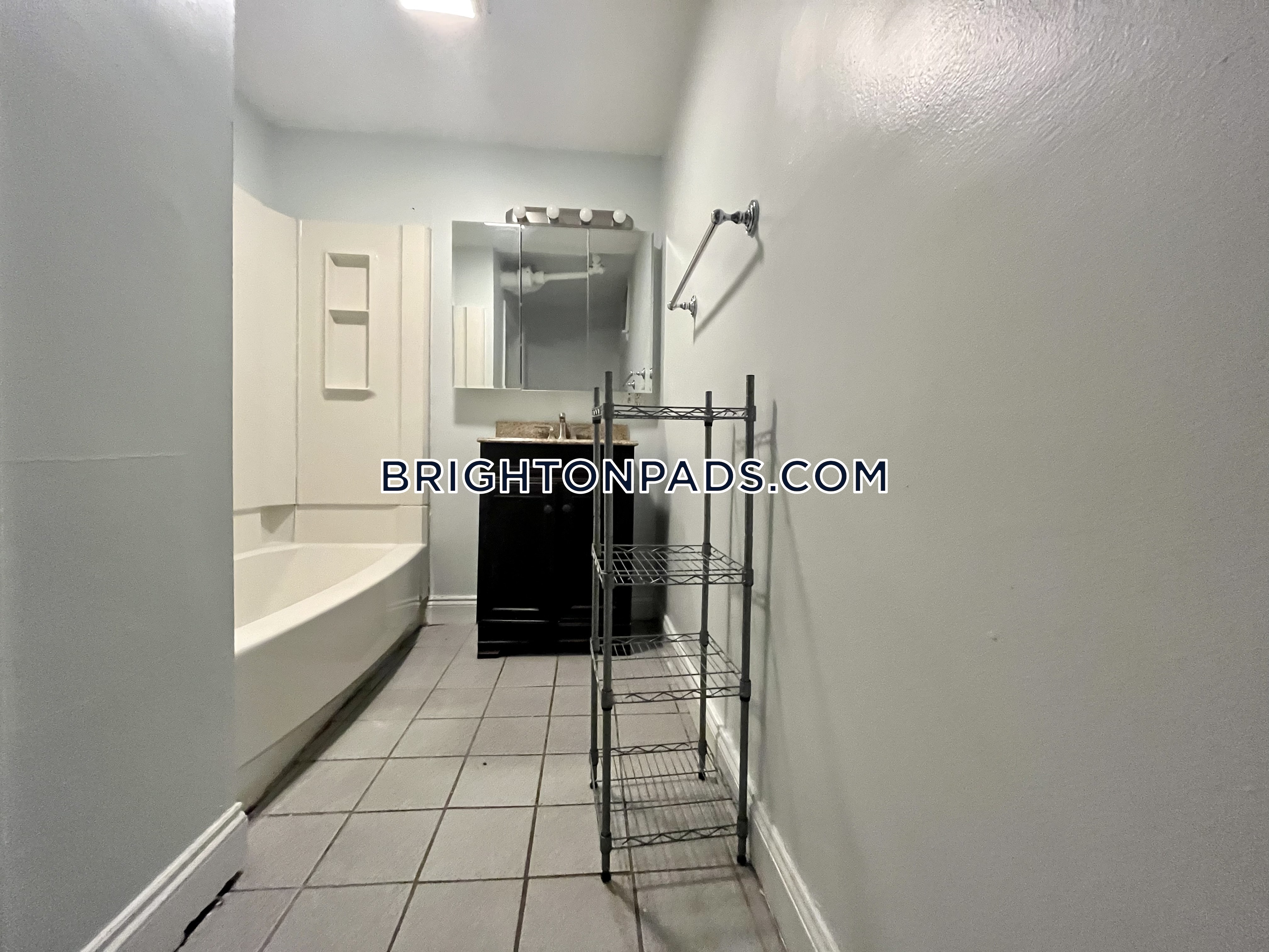 1789 Commonwealth Ave, Brighton