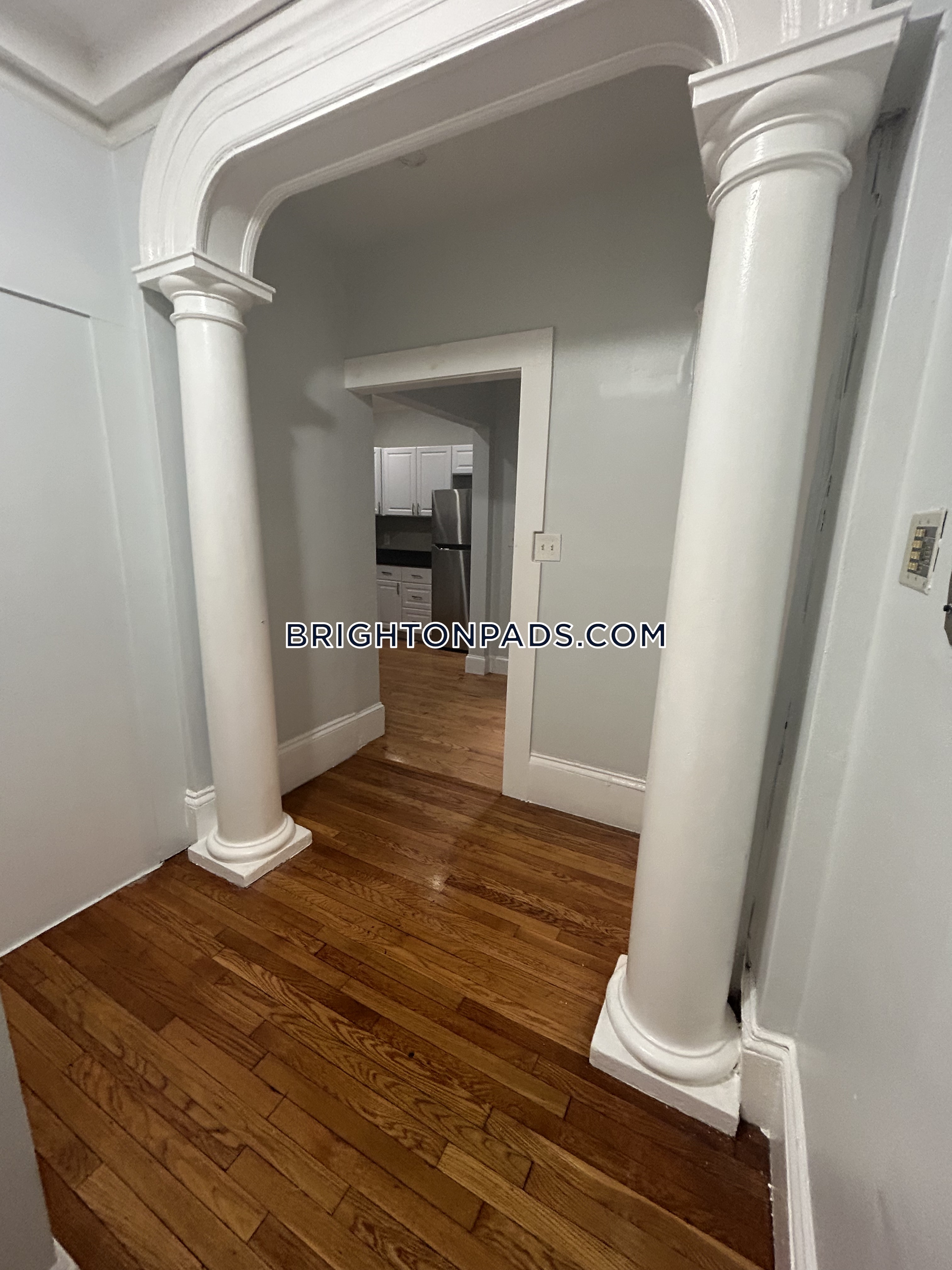 1789 Commonwealth Ave, Brighton