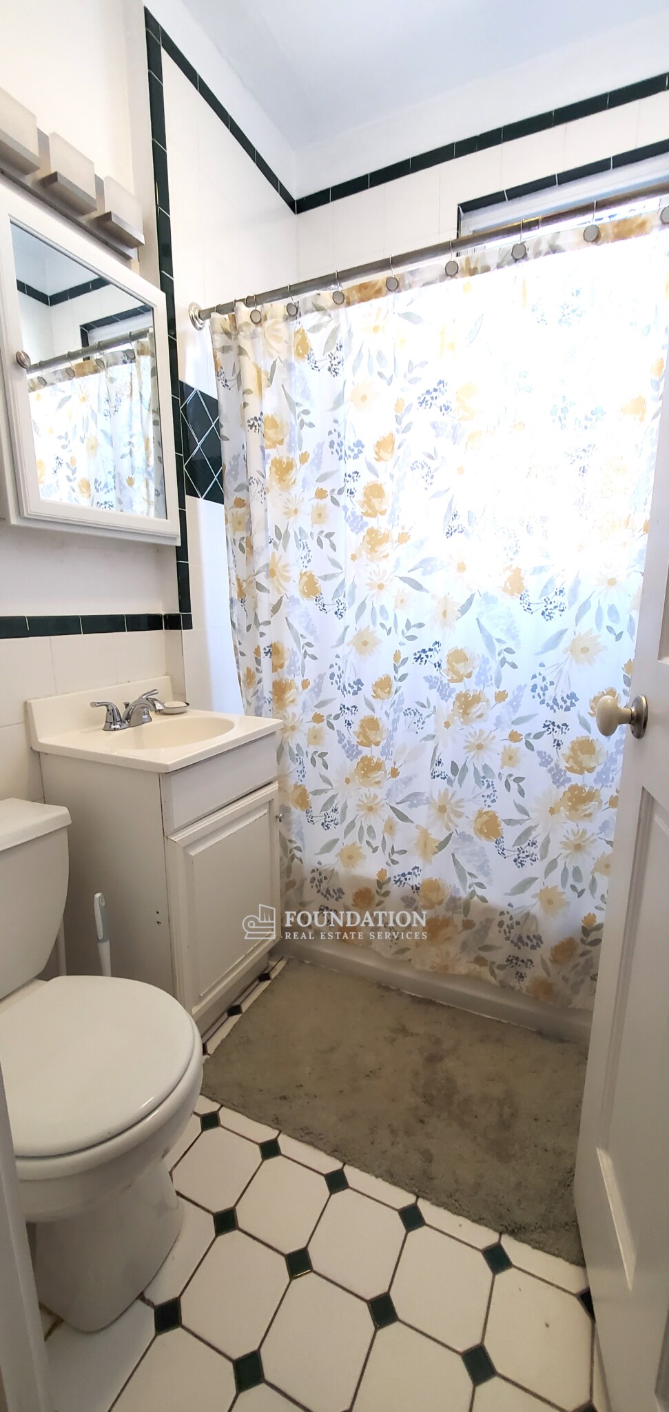 1697 Commonwealth Ave, Brighton