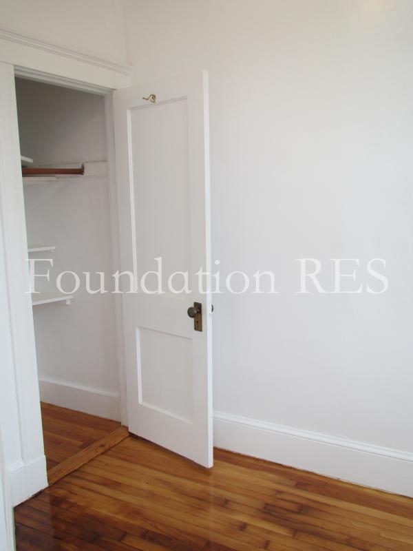 1697 Commonwealth Ave, Brighton