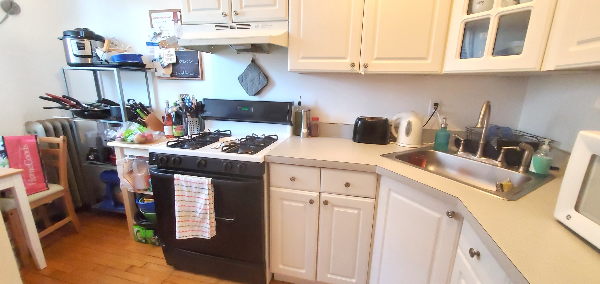 1697 Commonwealthave, Brighton