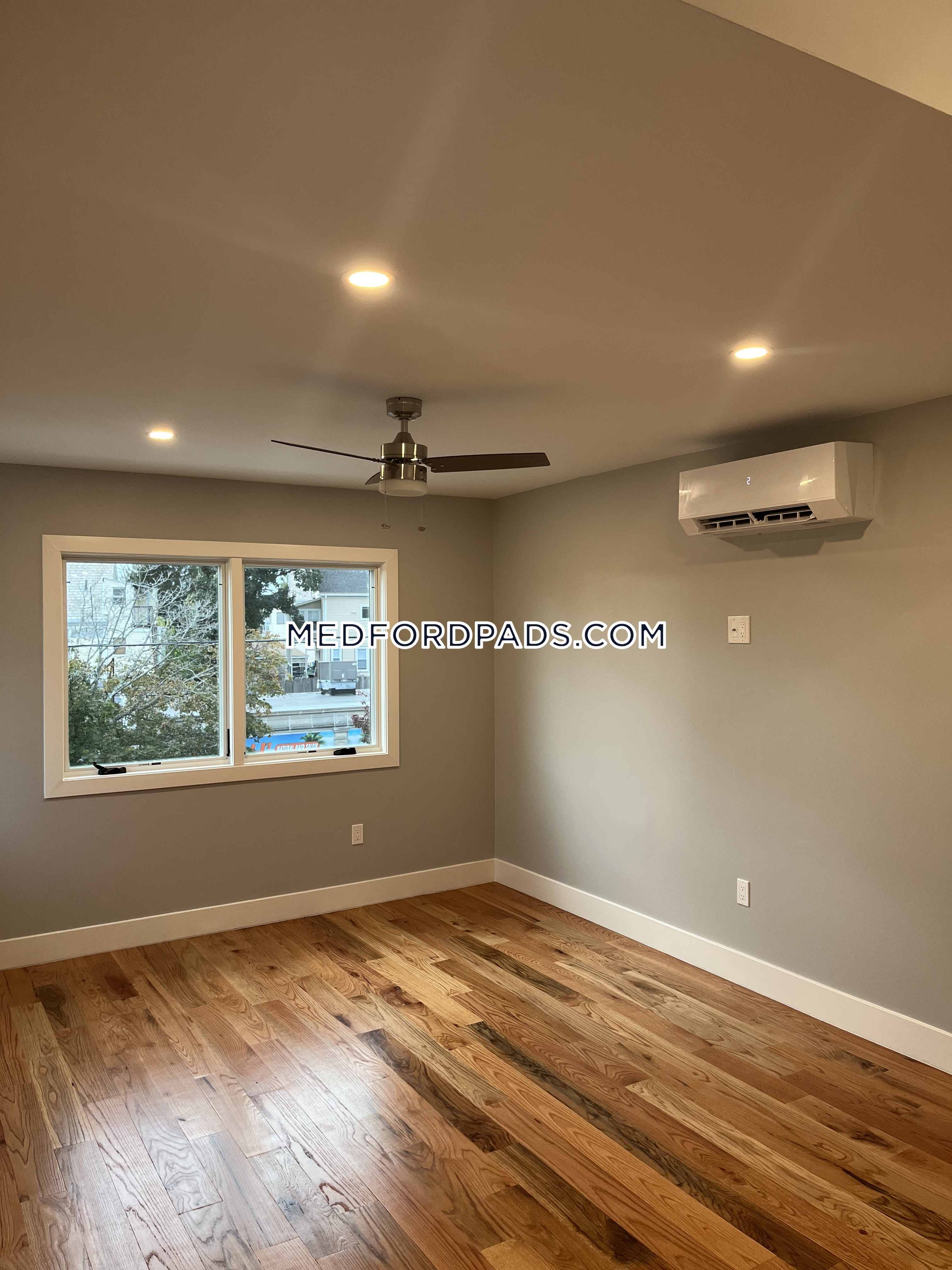 258 Main, Magoun Square