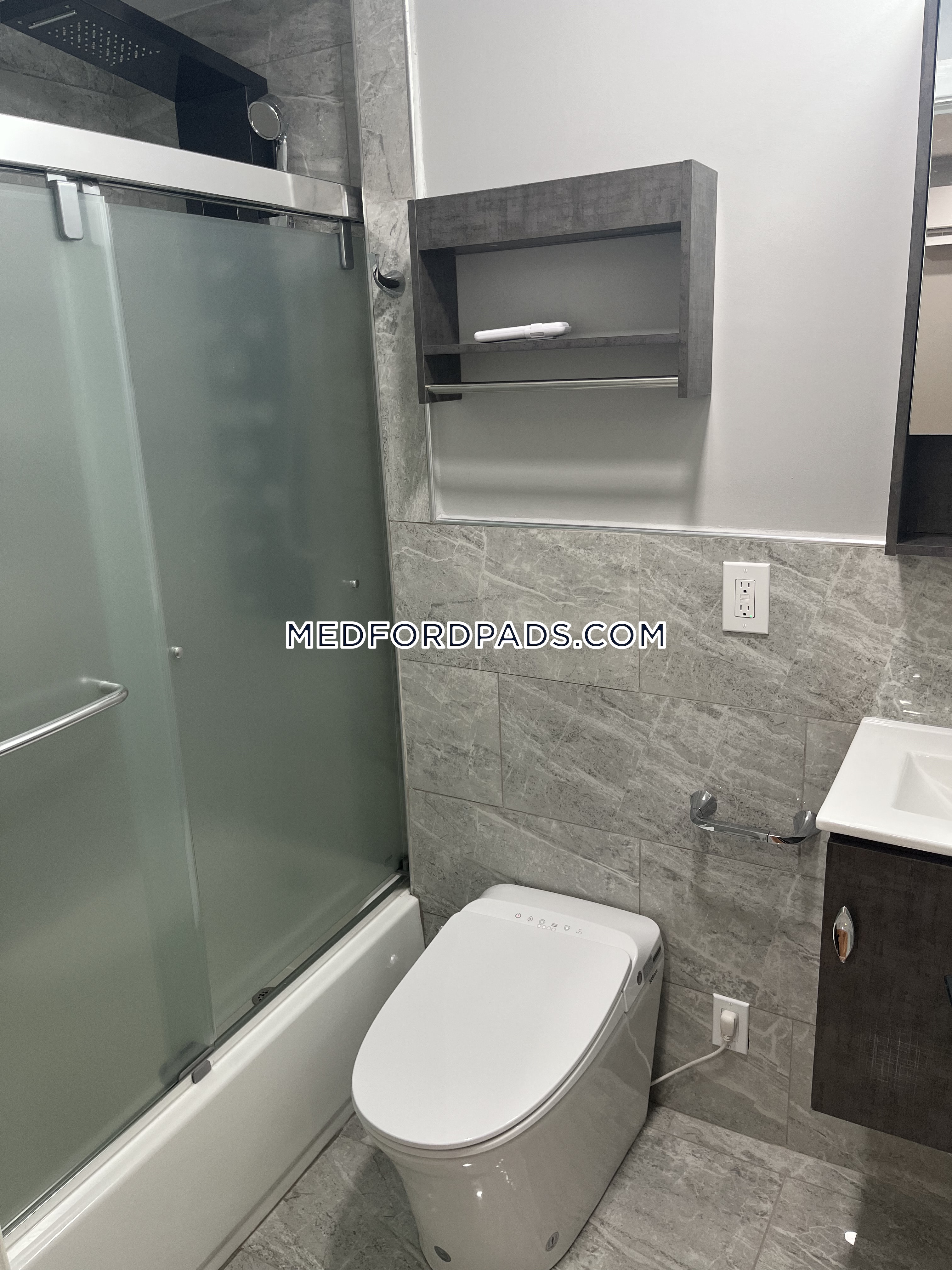 258 Main, Magoun Square