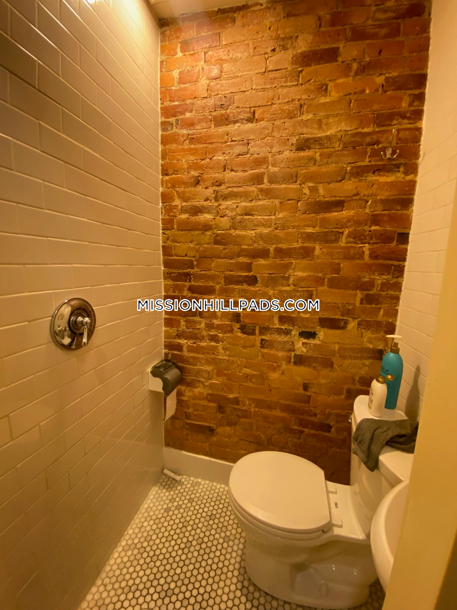 830 Huntington Ave, Mission Hill