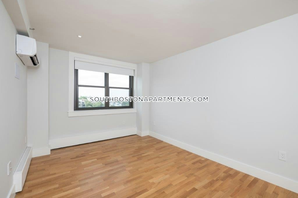 1410 Columbia Rd, South Boston