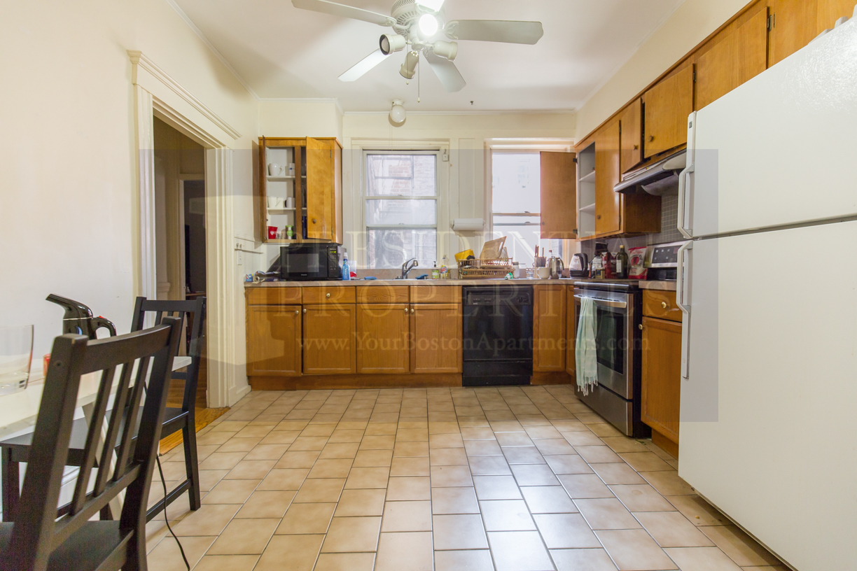 61 Myrtle St, Beacon Hill