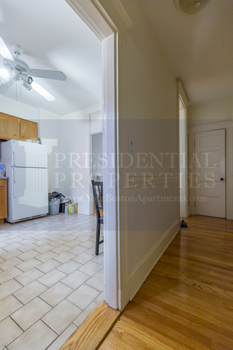 61 Myrtle St, Beacon Hill