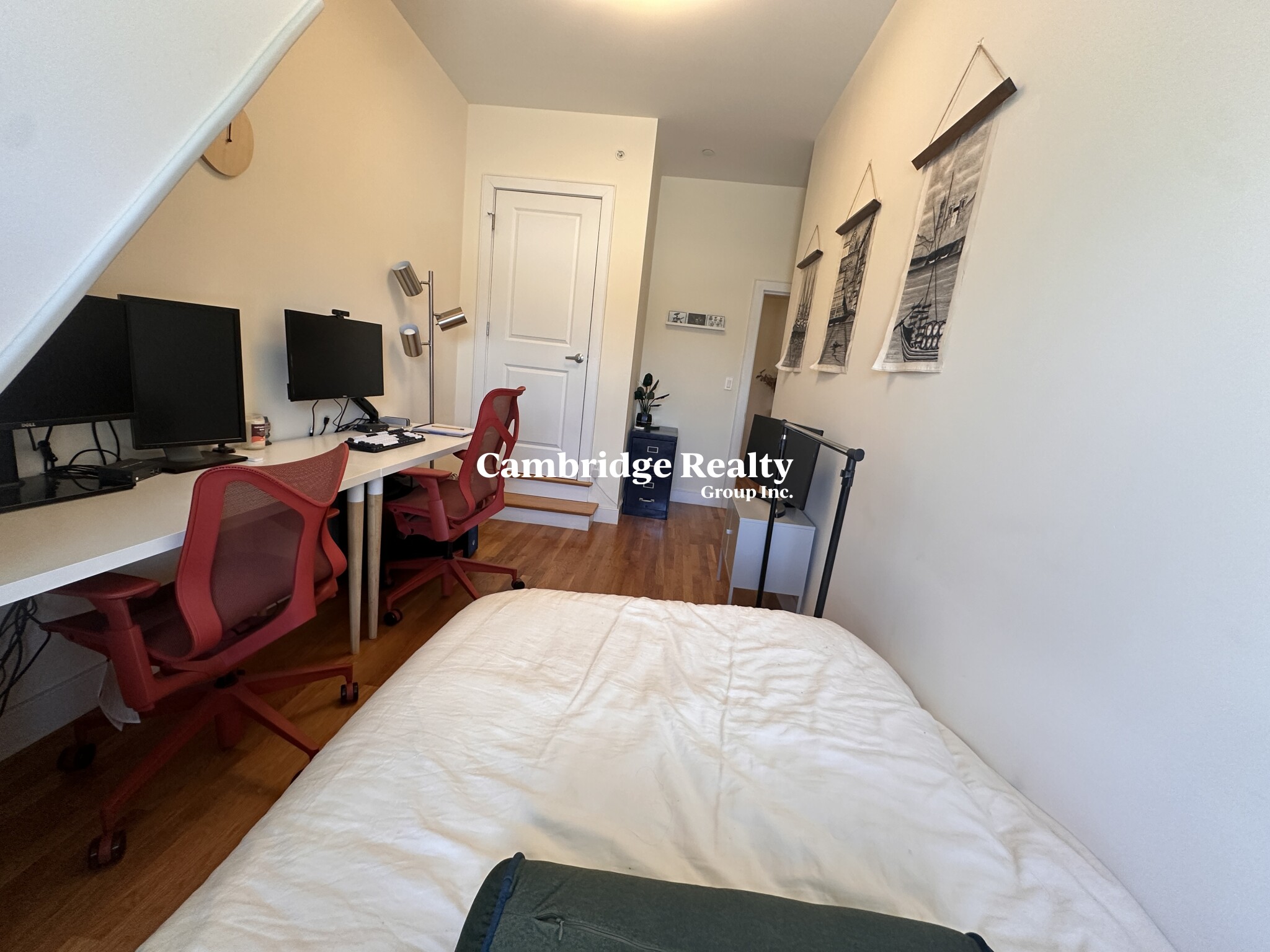 379 Somerville Ave, Prospect Hill