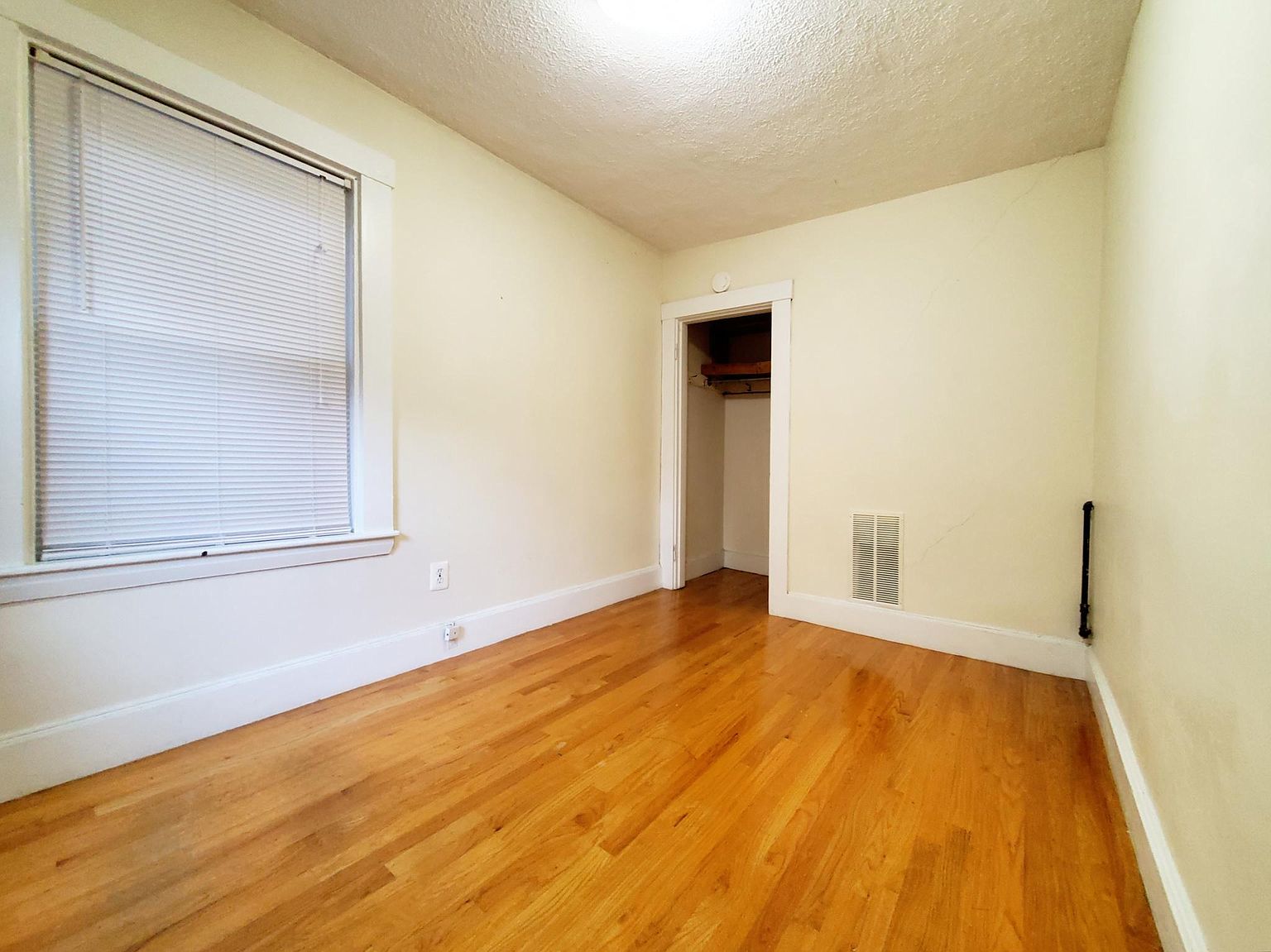 17 Bay St, Mid Cambridge