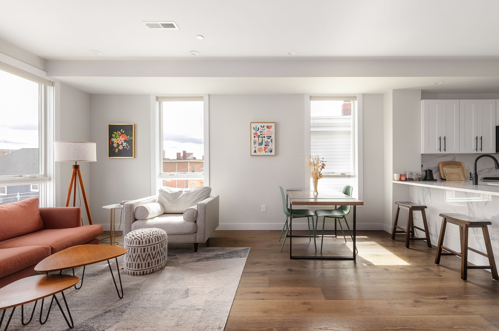 17 Chestnut Ave, Jamaica Plain