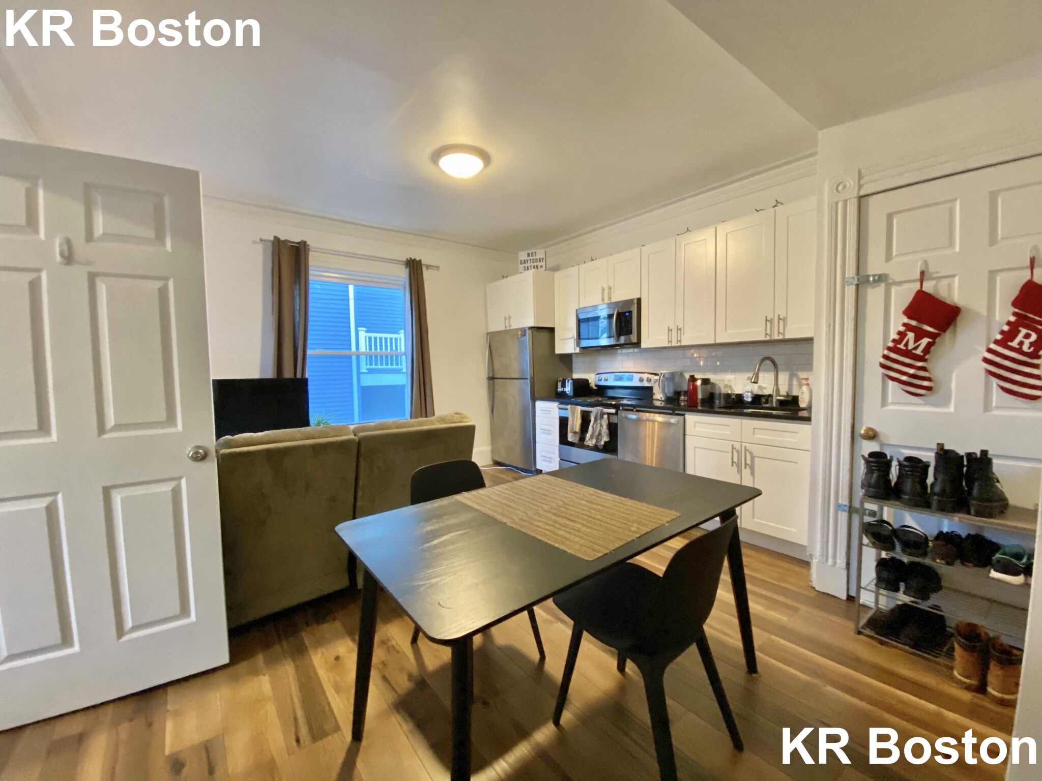 17 Higgins St, Allston