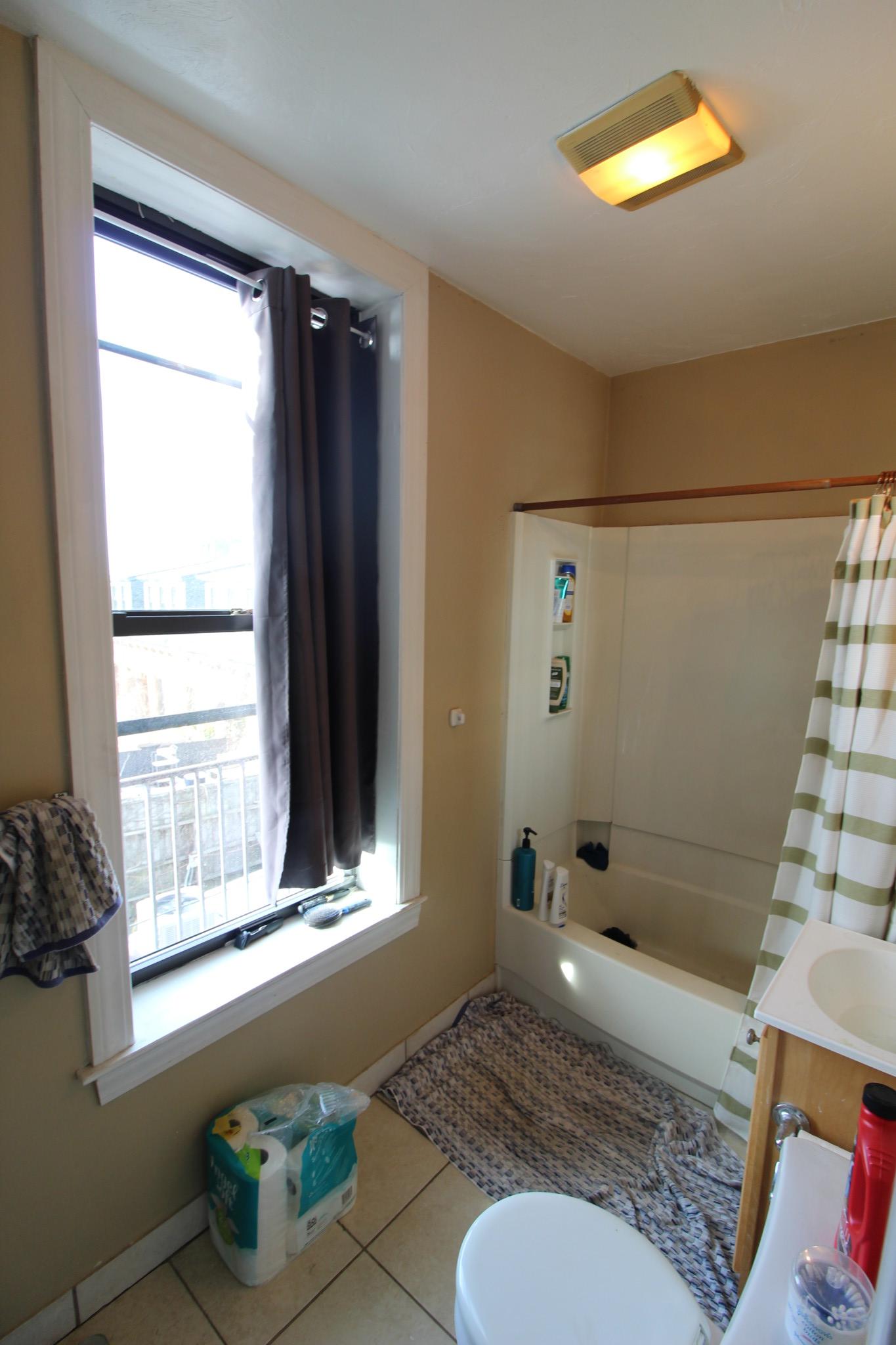 17 Highgate St, Allston