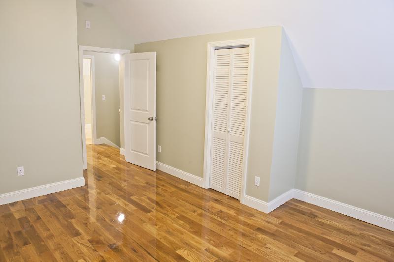 15 Imrie Rd, Allston